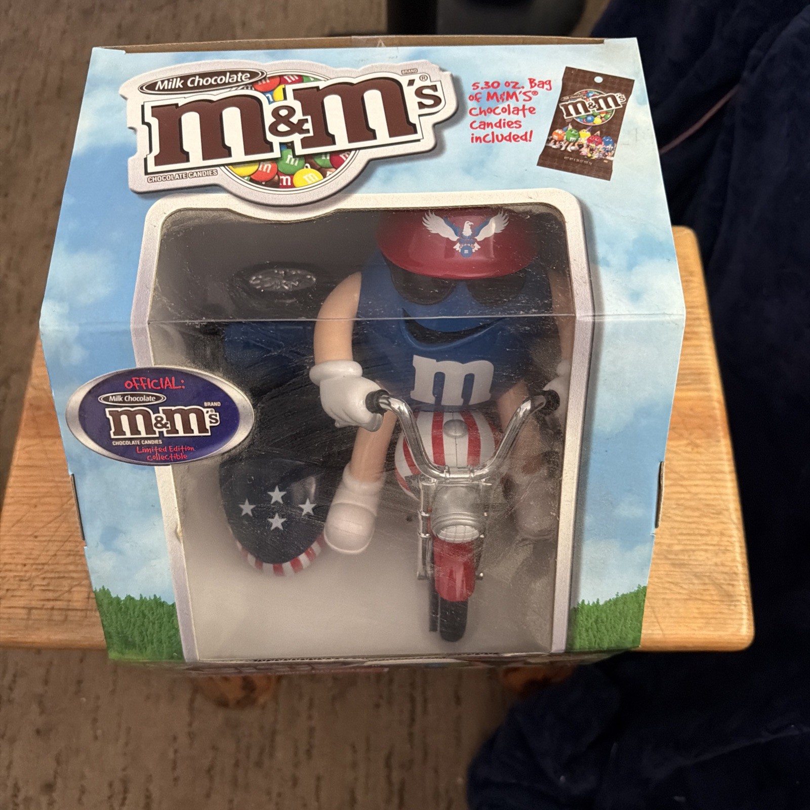 M&M\'s Red White Blue Motorcycle Sidecar Candy Dispenser
