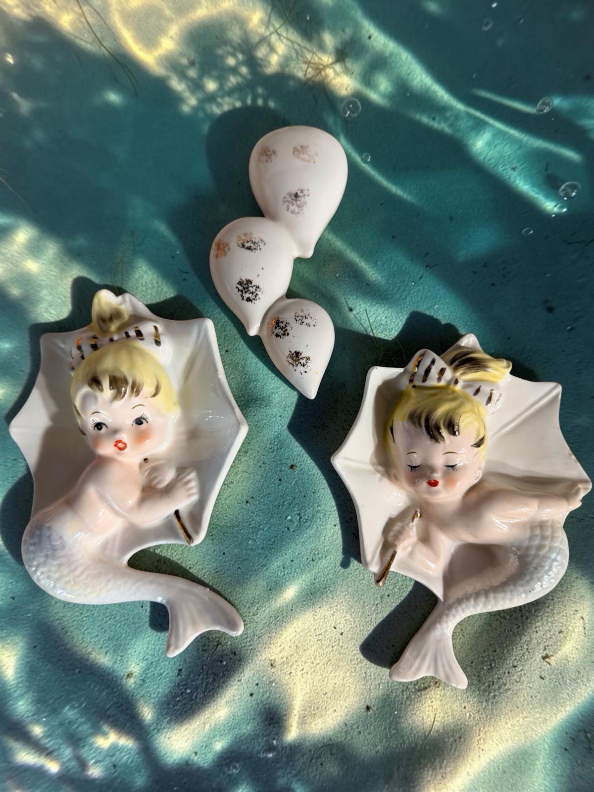 Vintage ENESCO Set of 3 ~ Mermaids ~ Umbrella’s & Heart Bubble So Cute ☔️