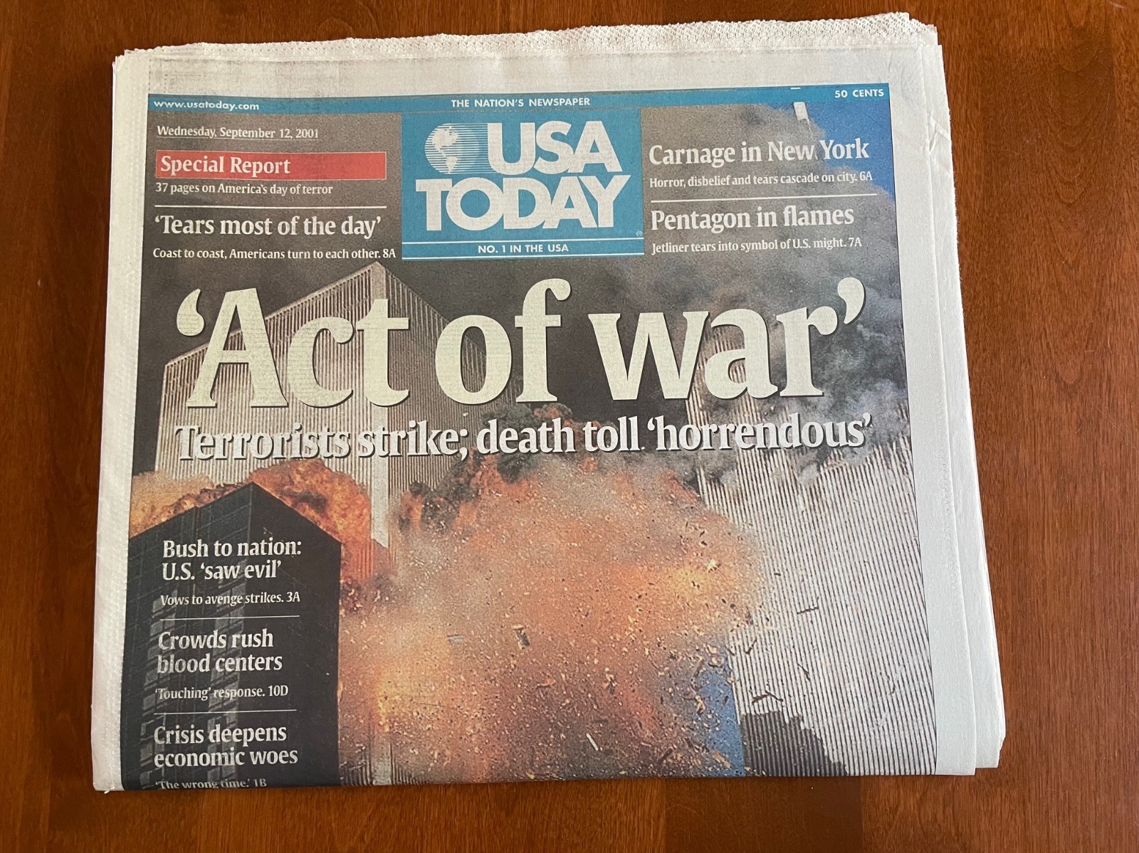 USA TODAY 2001 NEWSPAPER - 9/11 - ACT OF WAR - 9/12/01 COMPLETE EDITION