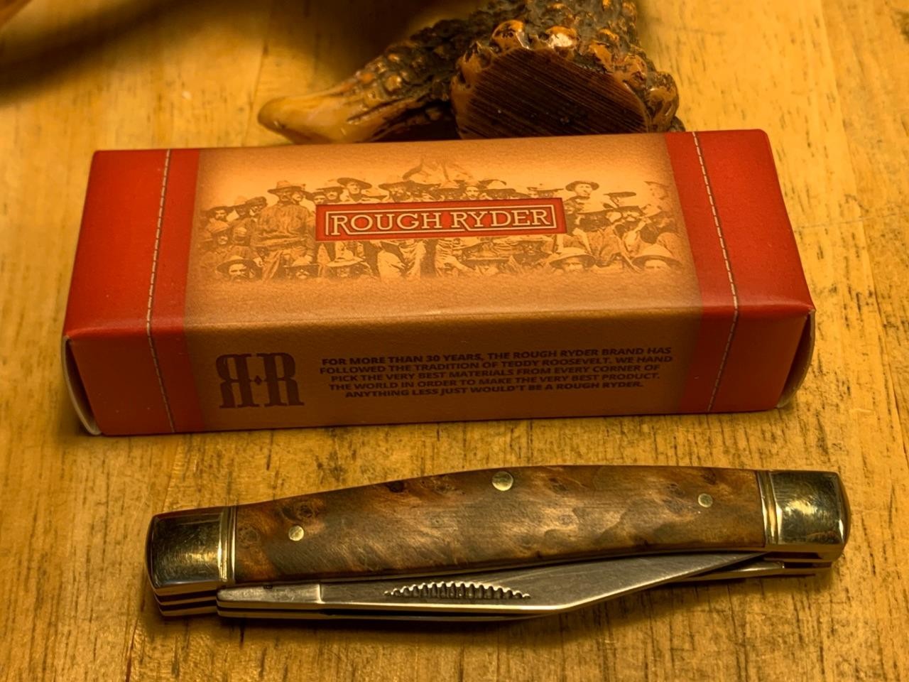 Rough Ryder Brown Root Wood Stockman 3 1/4