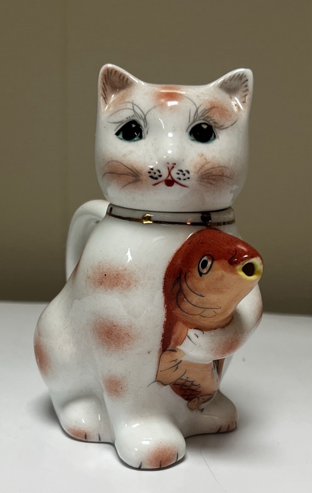 Vintage Lucky Cat Holding Koi  Maneki-neko Hand Painted Porcelain Teapot/Creamer