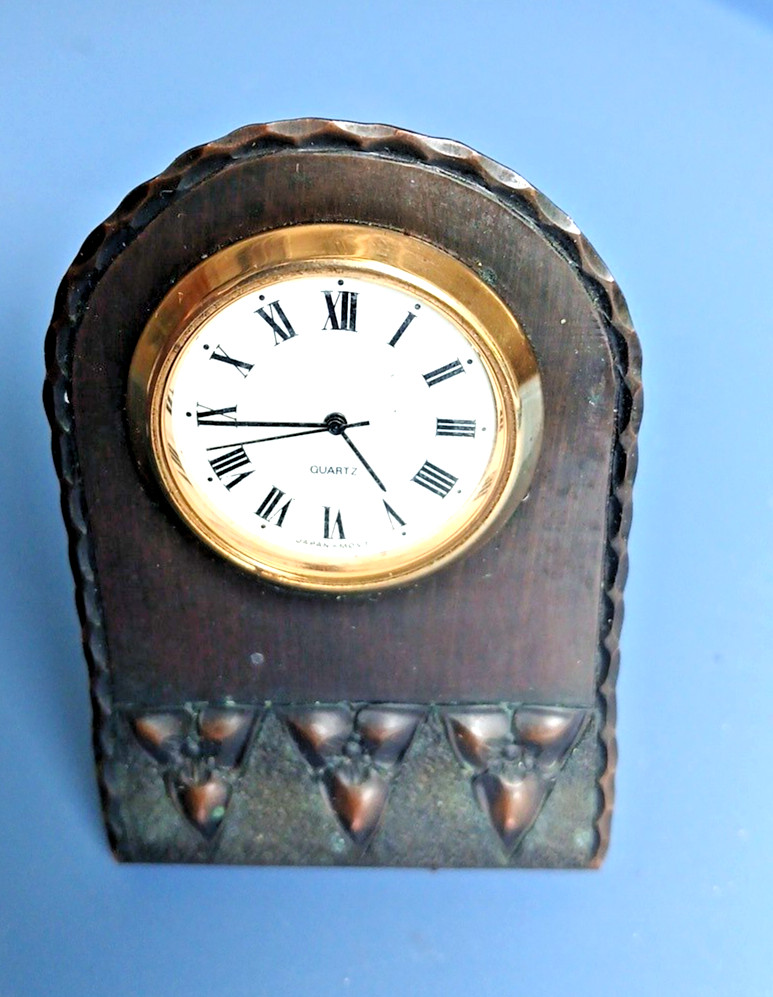 Mission Guild Roycroft Renaissance Miniature Copper Arts Crafts Desk Clock RR