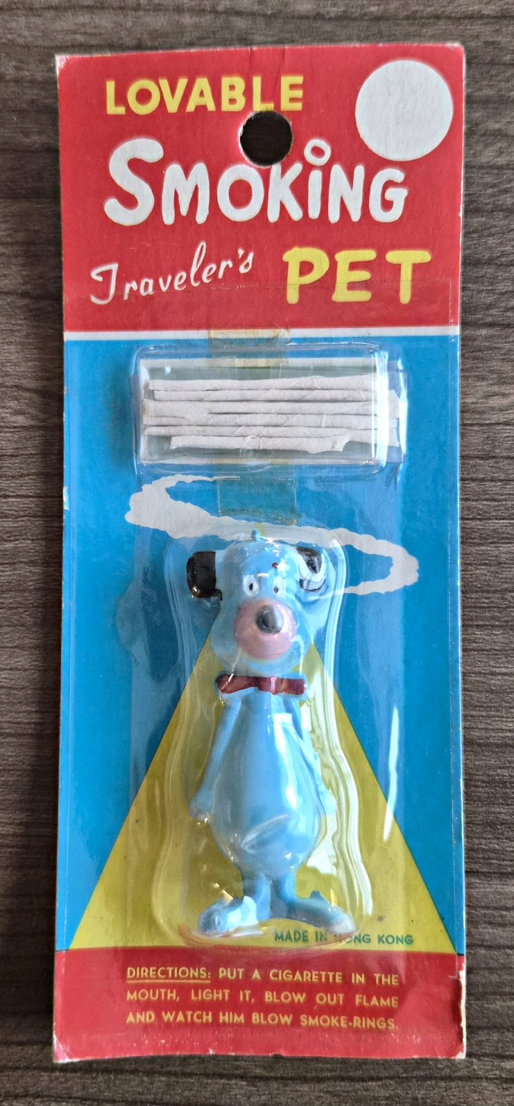 Vintage Lovable Smoking Traveler’s Pet Blue Dog Smoke Rings Hong Kong NOS
