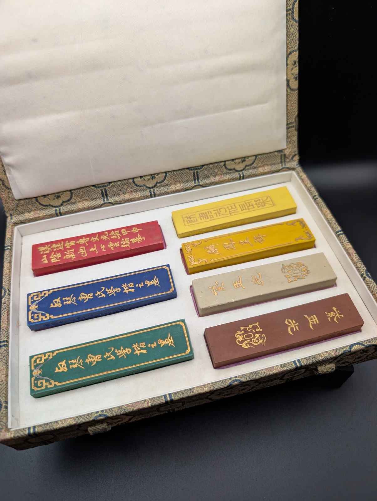 VTG Cao Sugong Chinese Colored Inkstick Set of 7 Brocade Box Scholar Art Inks