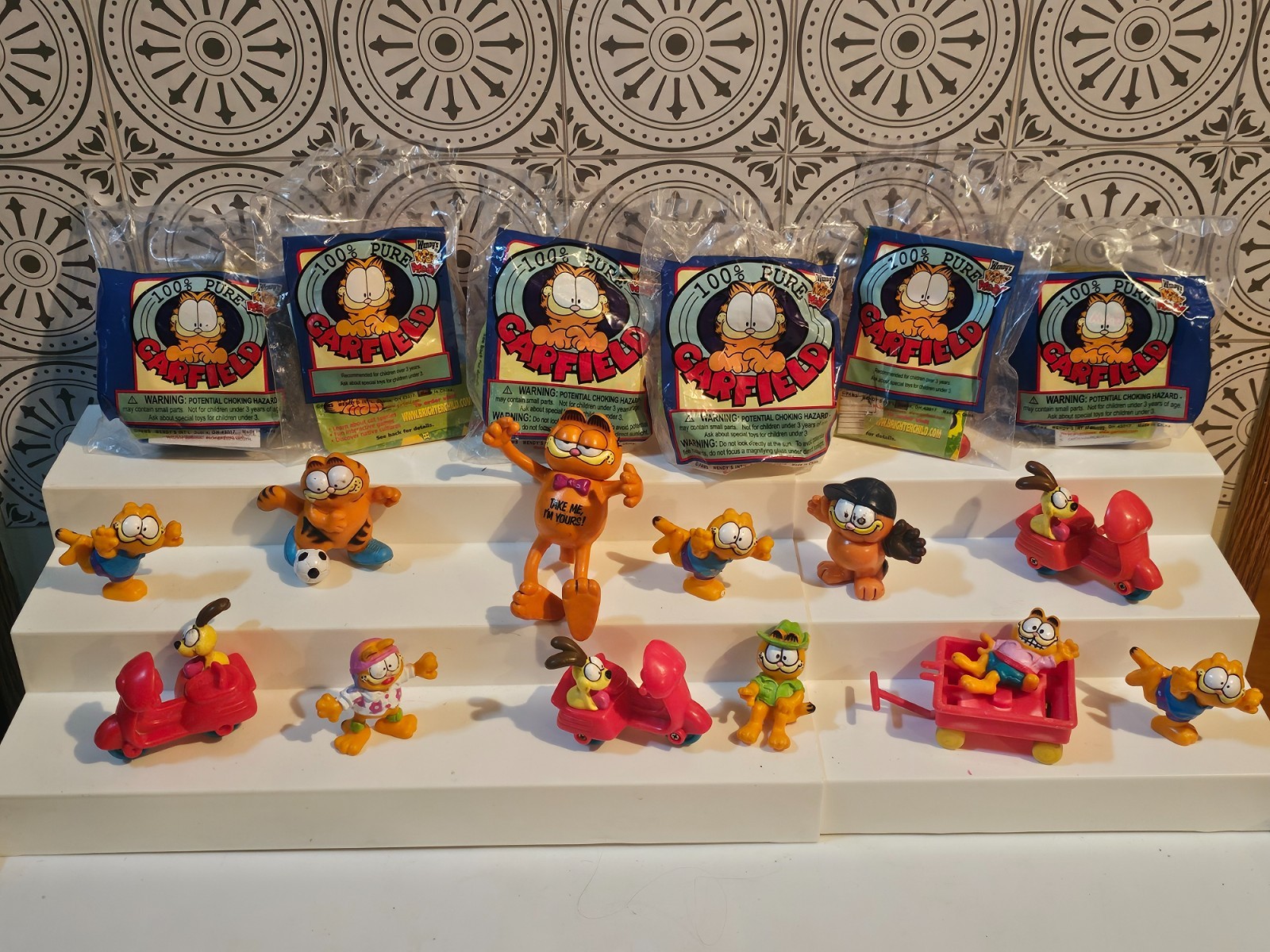 LOT (18) Vintage GARFIELD Figures PVC & Plastic WENDYS Kids Meal TOYS Odie New