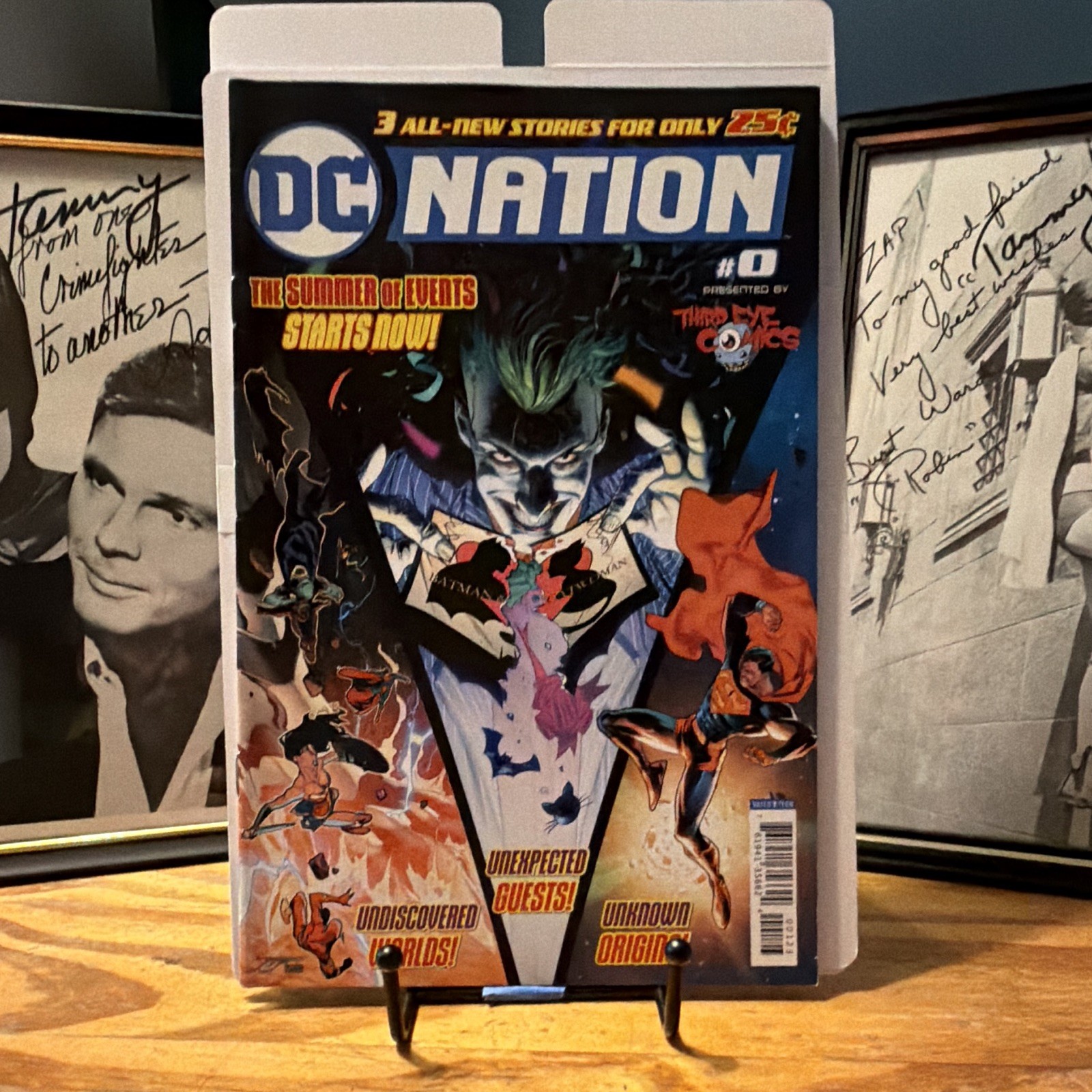 DC Nation #0 Comic Book Magazine, English, Comics, Comic Books