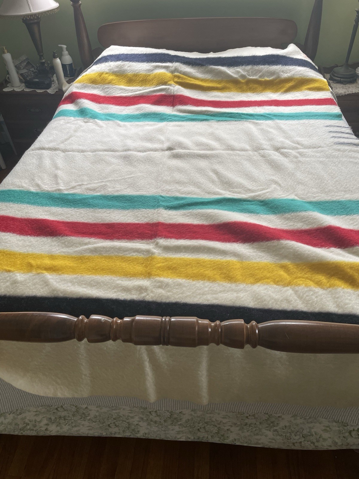 Vintage Hudson\'s Bay Gold Label, 100% Wool Blanket 4 Point 1930s  69”x86”