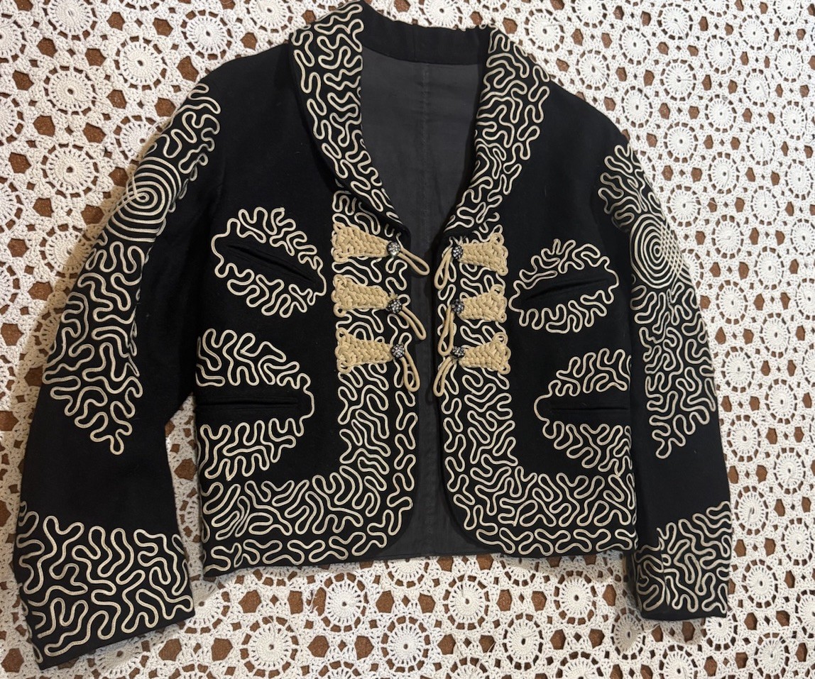 Vtg Mexican Mariachi bolero jacket Intricate soutache embroidery Folk Attire