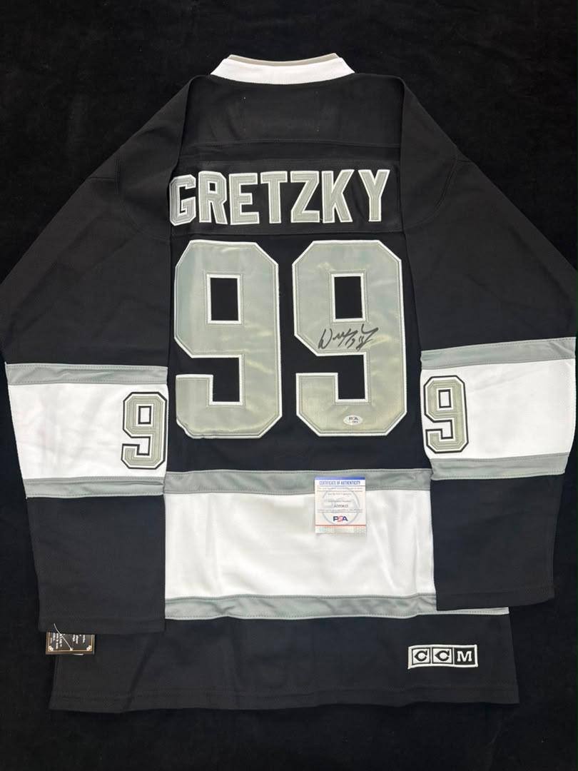 Wayne Gretzky #99 Los Angeles Kings Autographed Hockey Jersey – PSA/DNA
