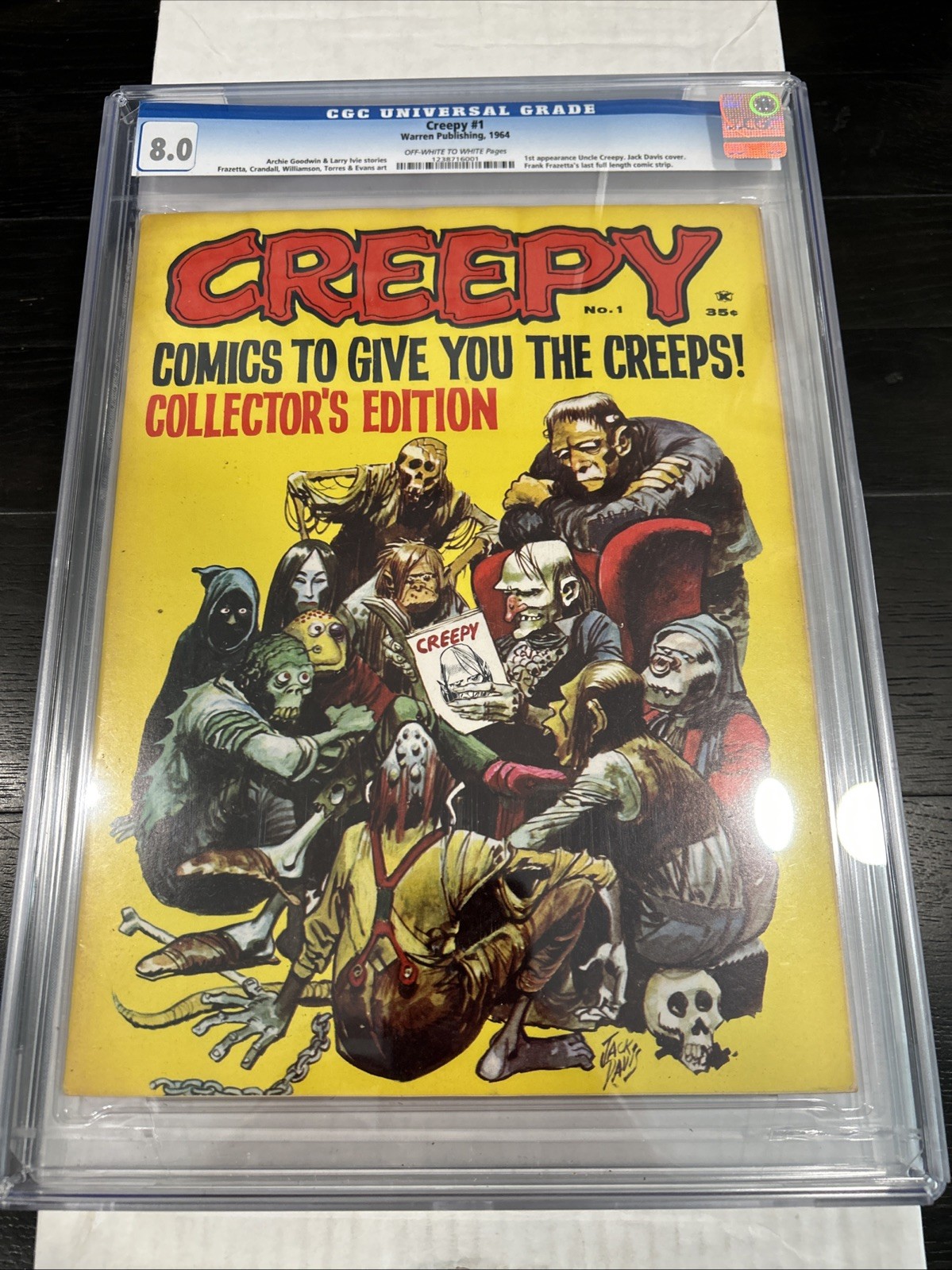 Creepy #1 - CGC 8.0 - First App. Uncle Creepy - Key - Frazetta Art (1964)