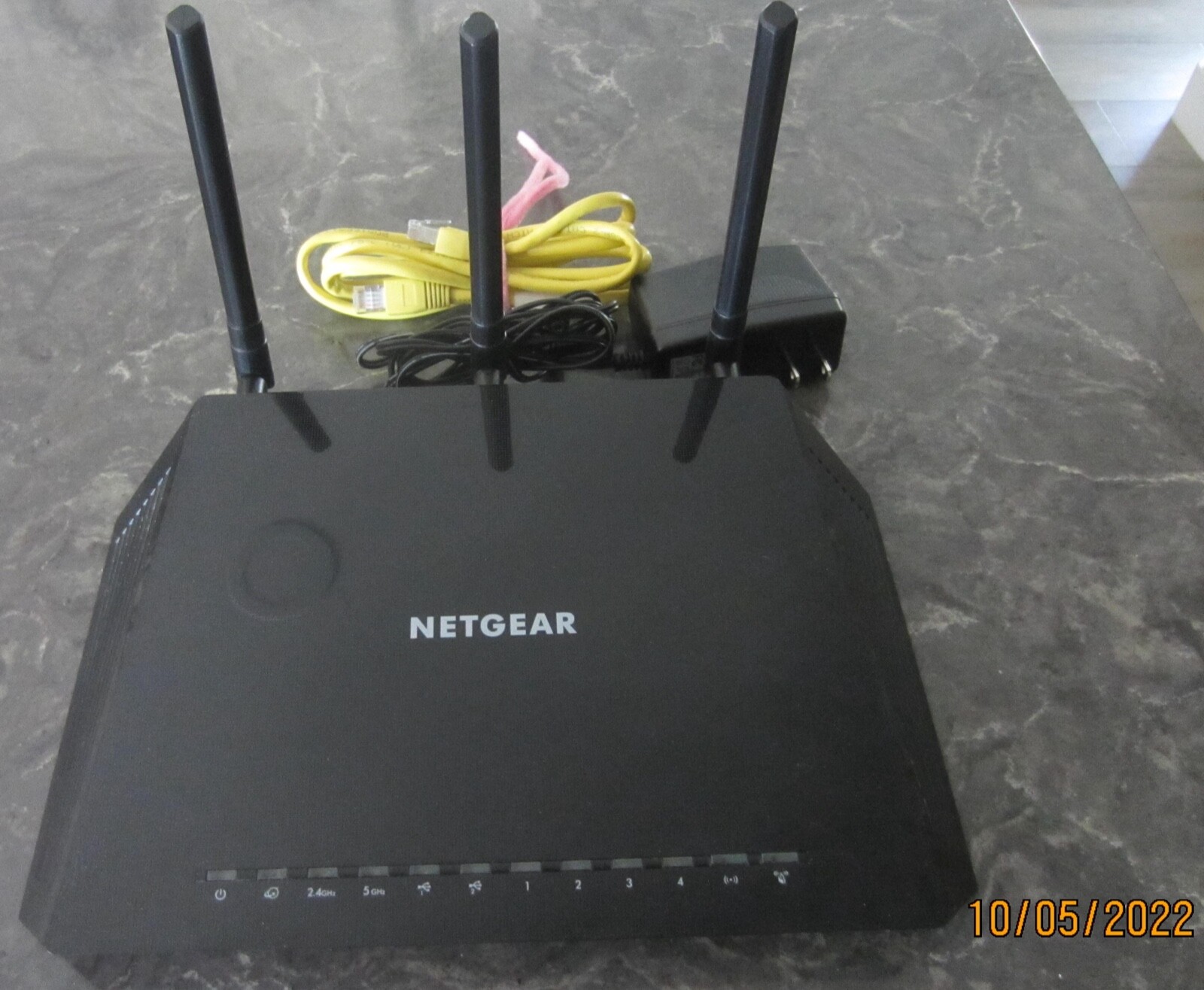 NETGEAR AC1750 Smart WiFi Router Model R6400 Barely Used