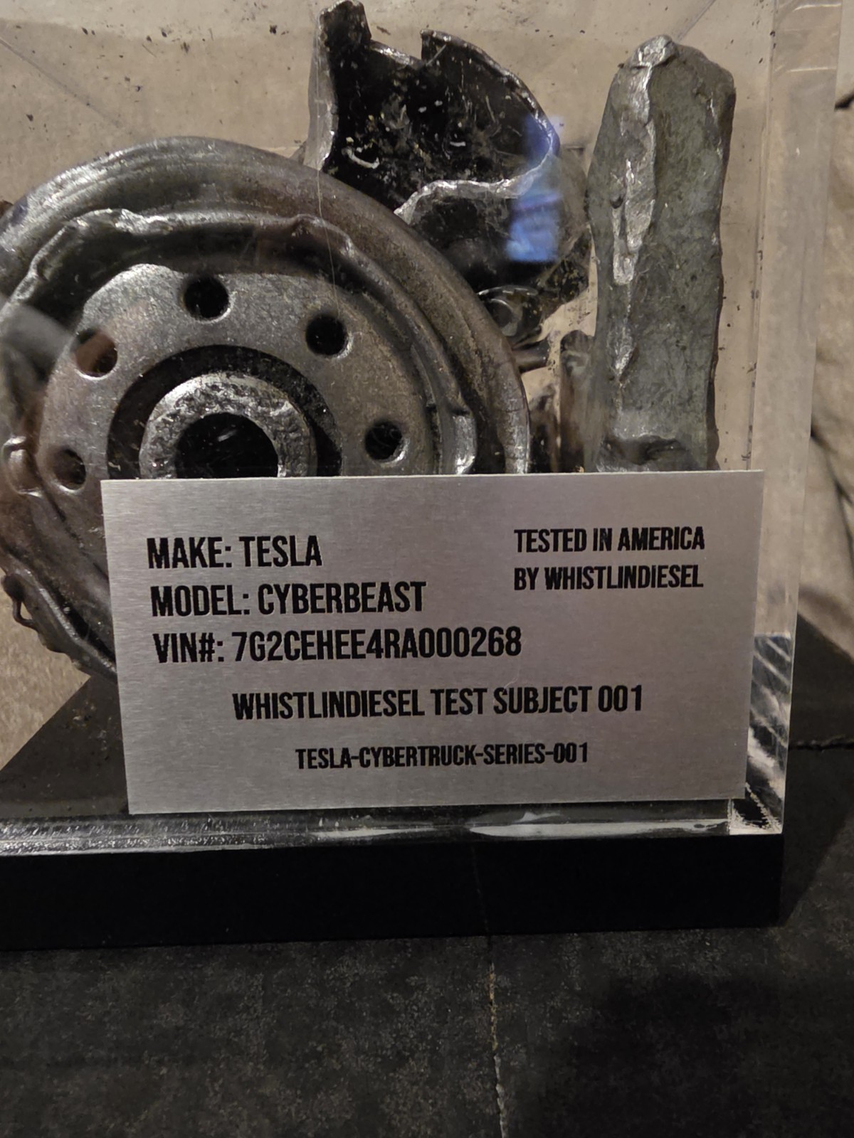 WHISTLINDIESEL TESLA CYBERTRUCK  TEST SUBJECT 001 CUBE