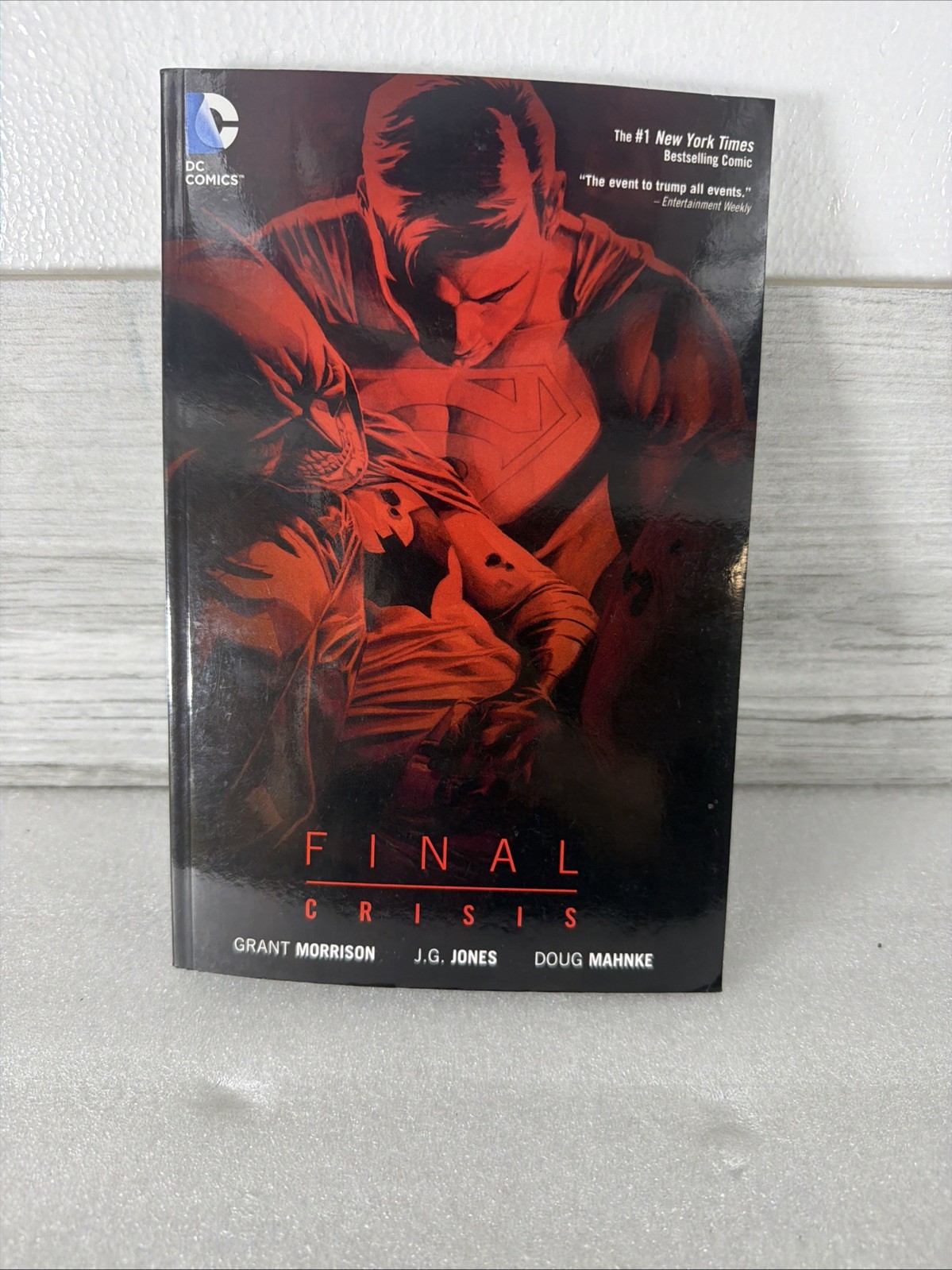 Final Crisis (New Edition) - Paperback, by Morrison Grant - Very Good