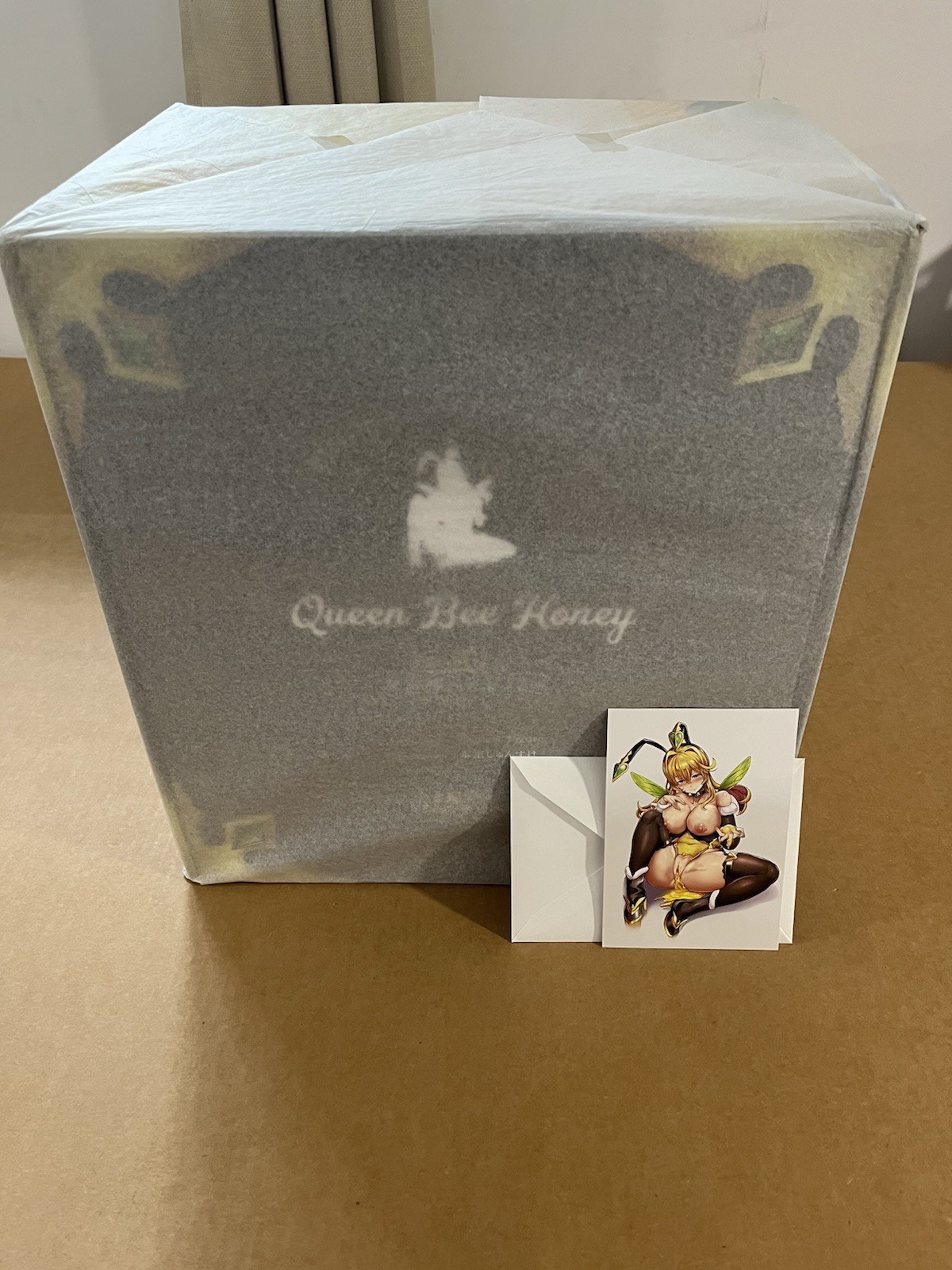 Binding Native Creator's Collection Queen Bee Honey 1/4 Scale