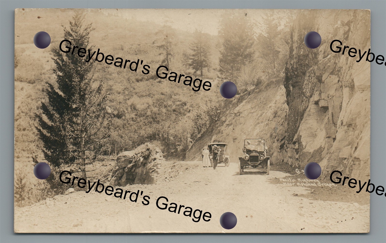 RPPC Old Cars Pacific Highway nr ASHLAND OR Oregon Roadside Real Photo Postcard