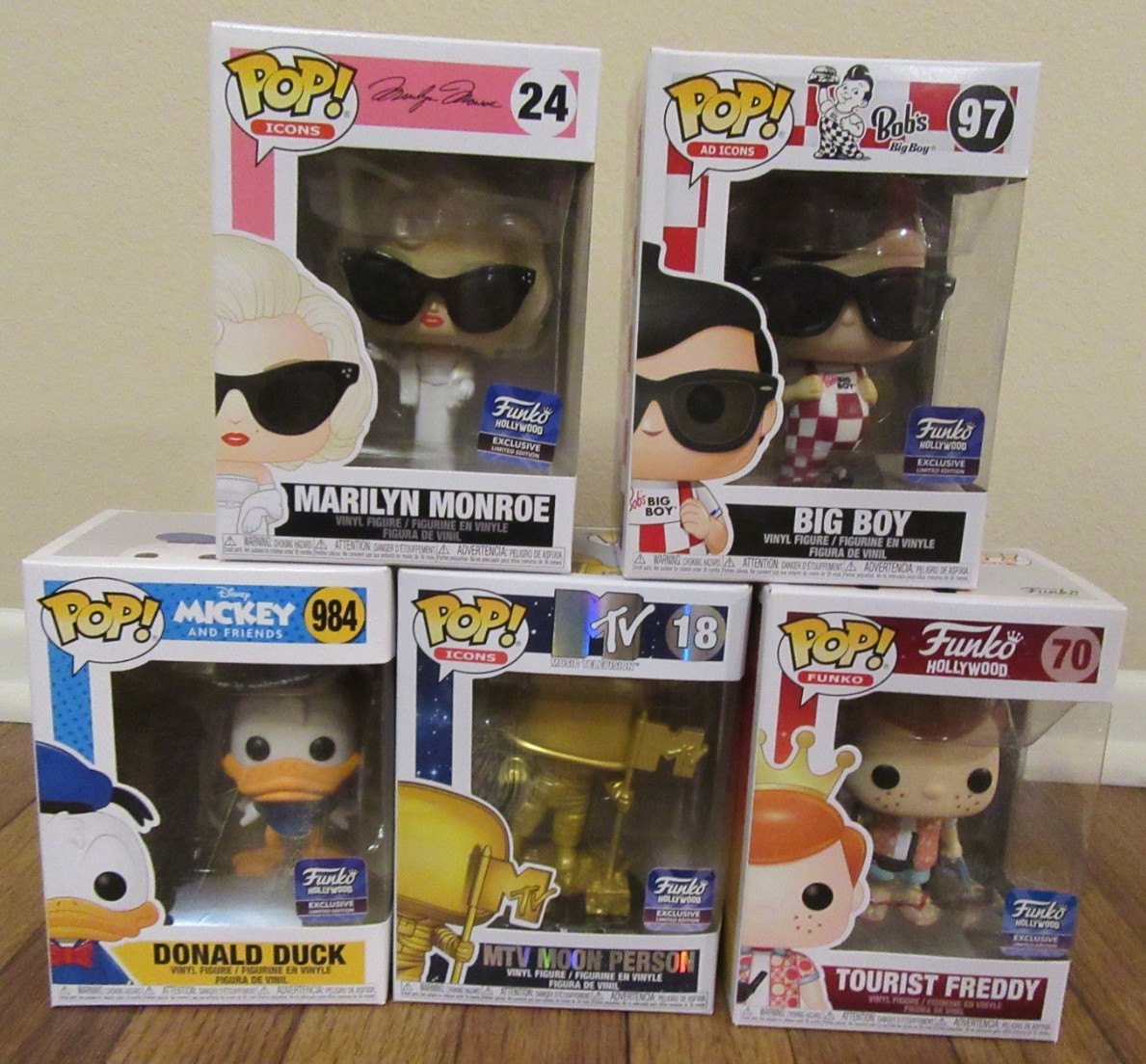 Funko Pop Funko Hollywood Big Boy Tourist Freddy Marilyn MTV Donald Duck Lot