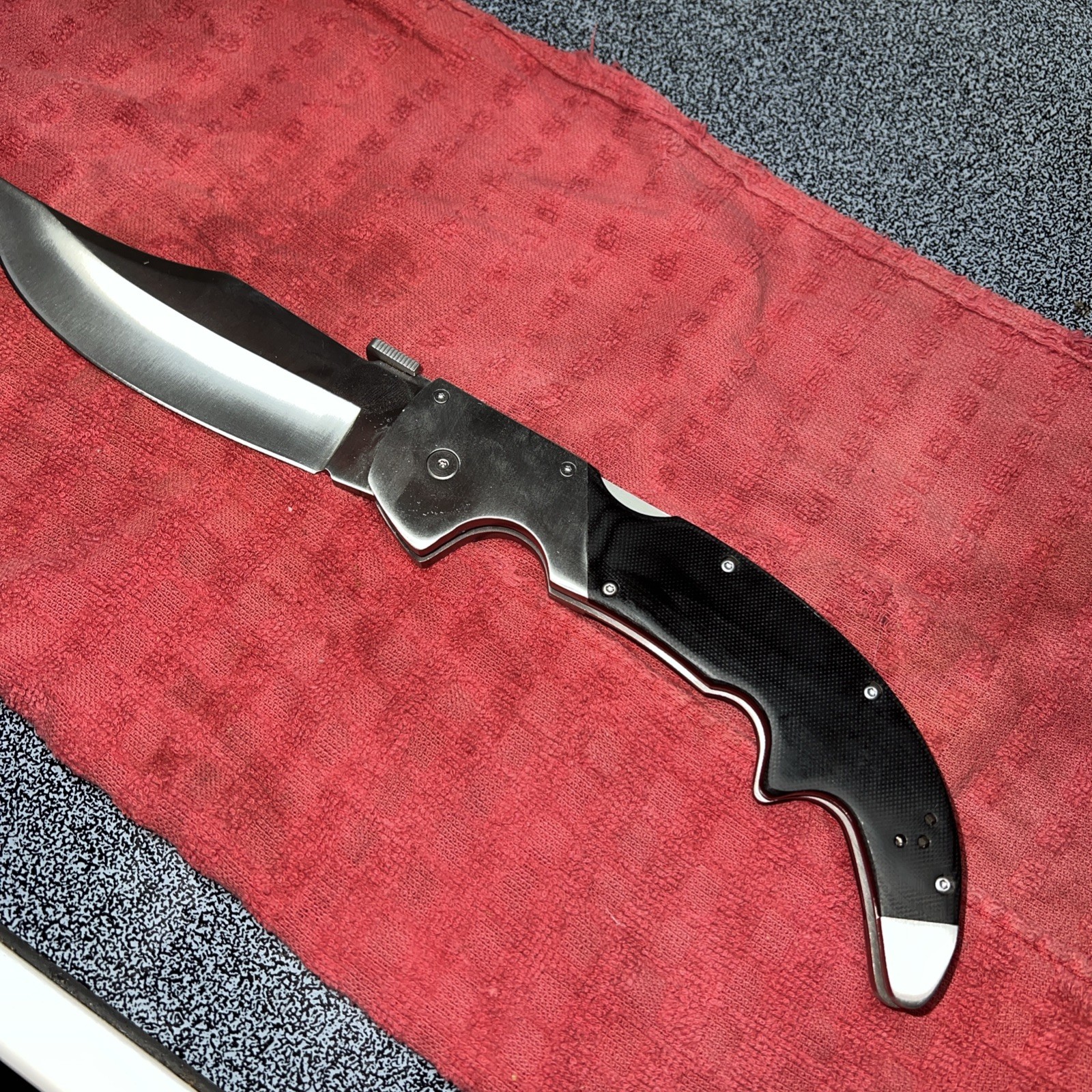 XL Extra Large Folding Knife, 7.5inch Blade Factory Made In USA Very Sharp HUGE