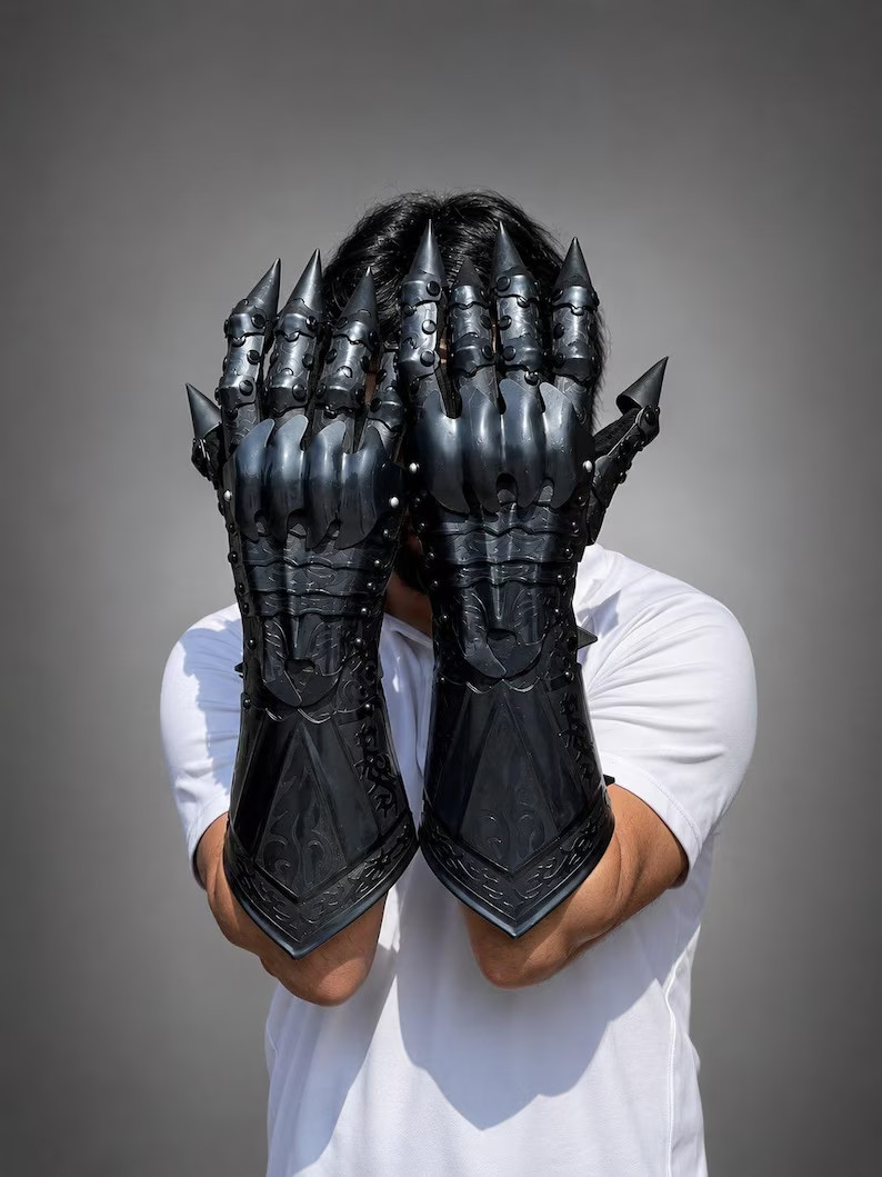 Wearable Black Fantasy Armor Gauntlets with Claws Medieval Knight LARP Gloves
