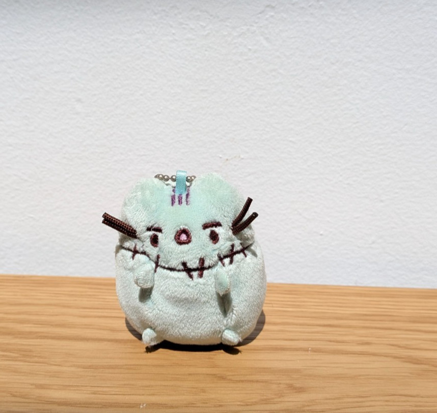 Halloween Pusheen Mini Plush Keychain Blind Box Series 4: Trick or Treats GUND