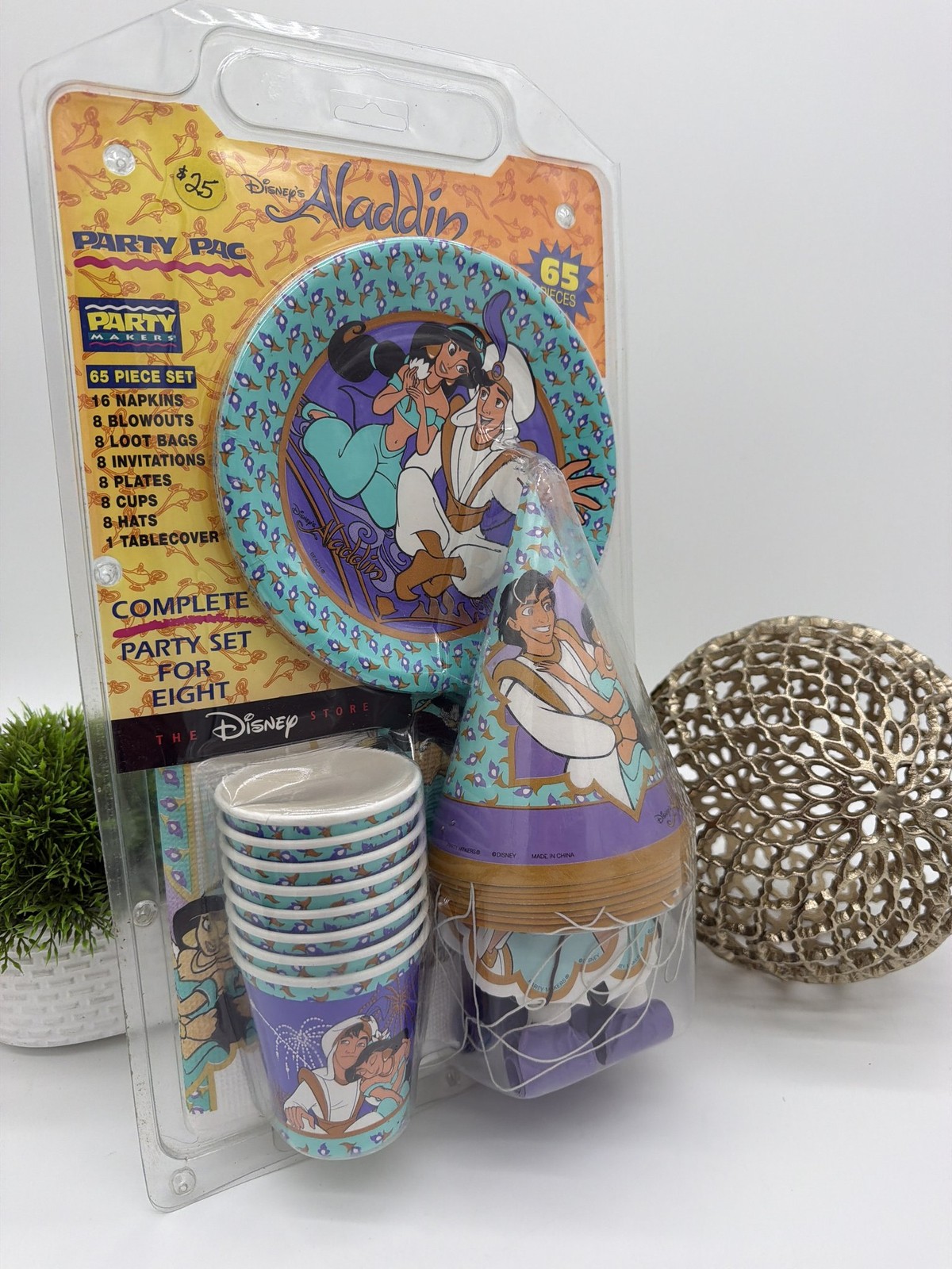 Vintage Disney Store Aladdin Party Pac 65 Piece Set Sealed Party Makers