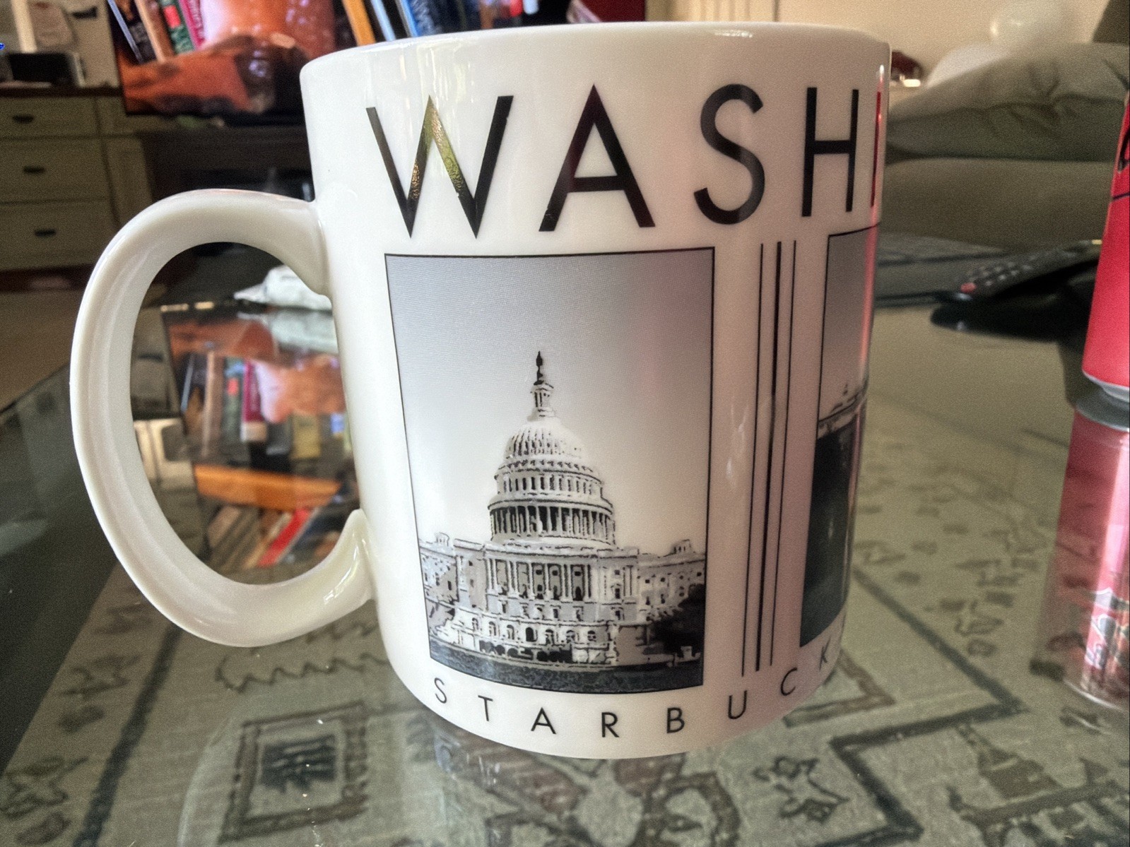 Starbucks City Scenes Series 18oz Mug Washington DC 2005 White