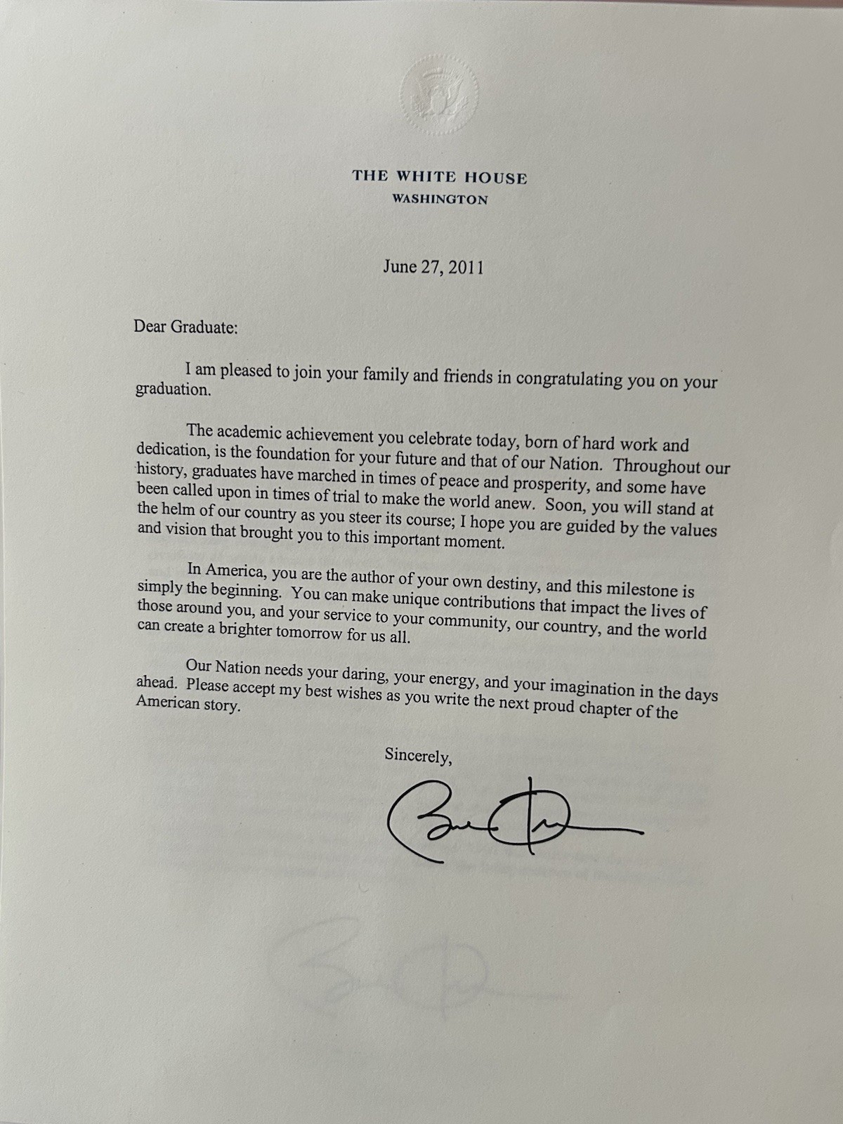 OBAMA 2011 WHITE HOUSE GRADUATION LETTER OFFICIAL GREETINGS SIGNED BARACK EAGLE