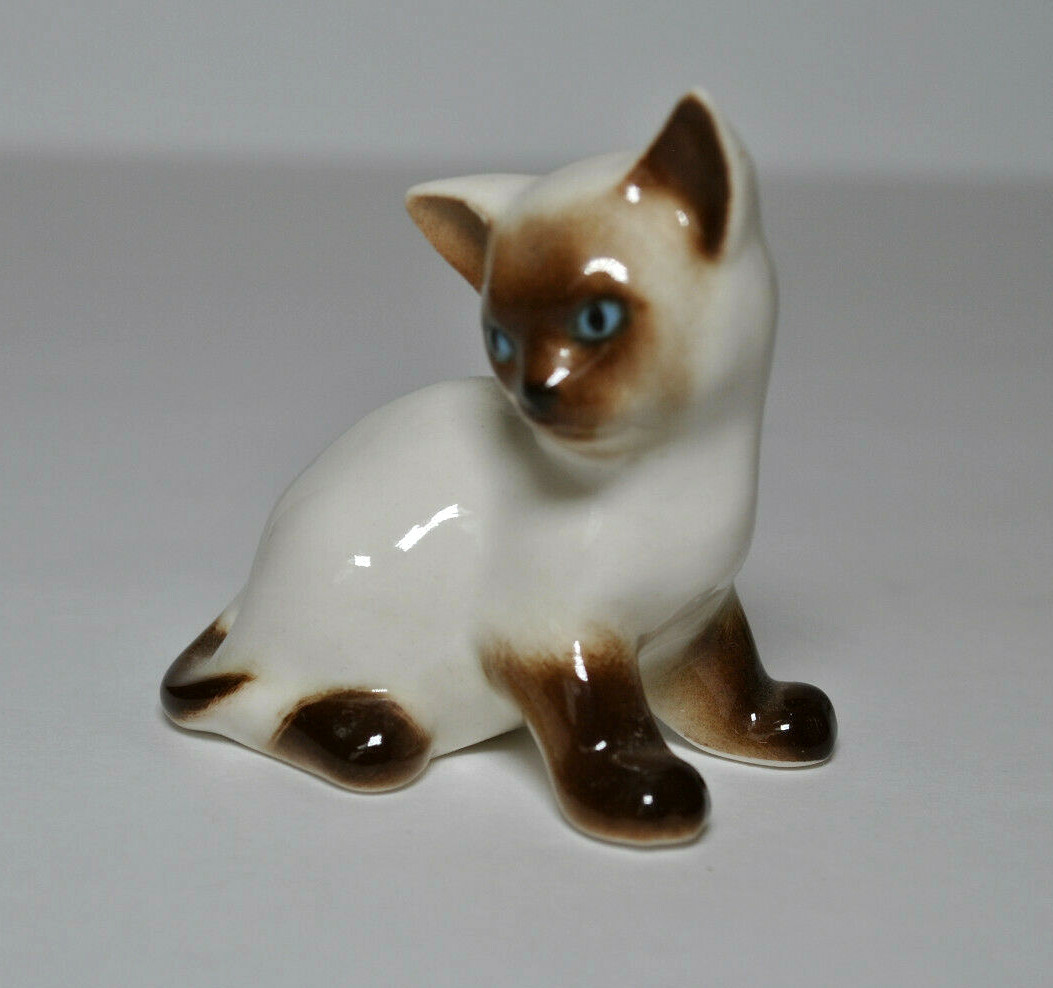 Lomonosov PORCELAIN Figurine CAT NICE