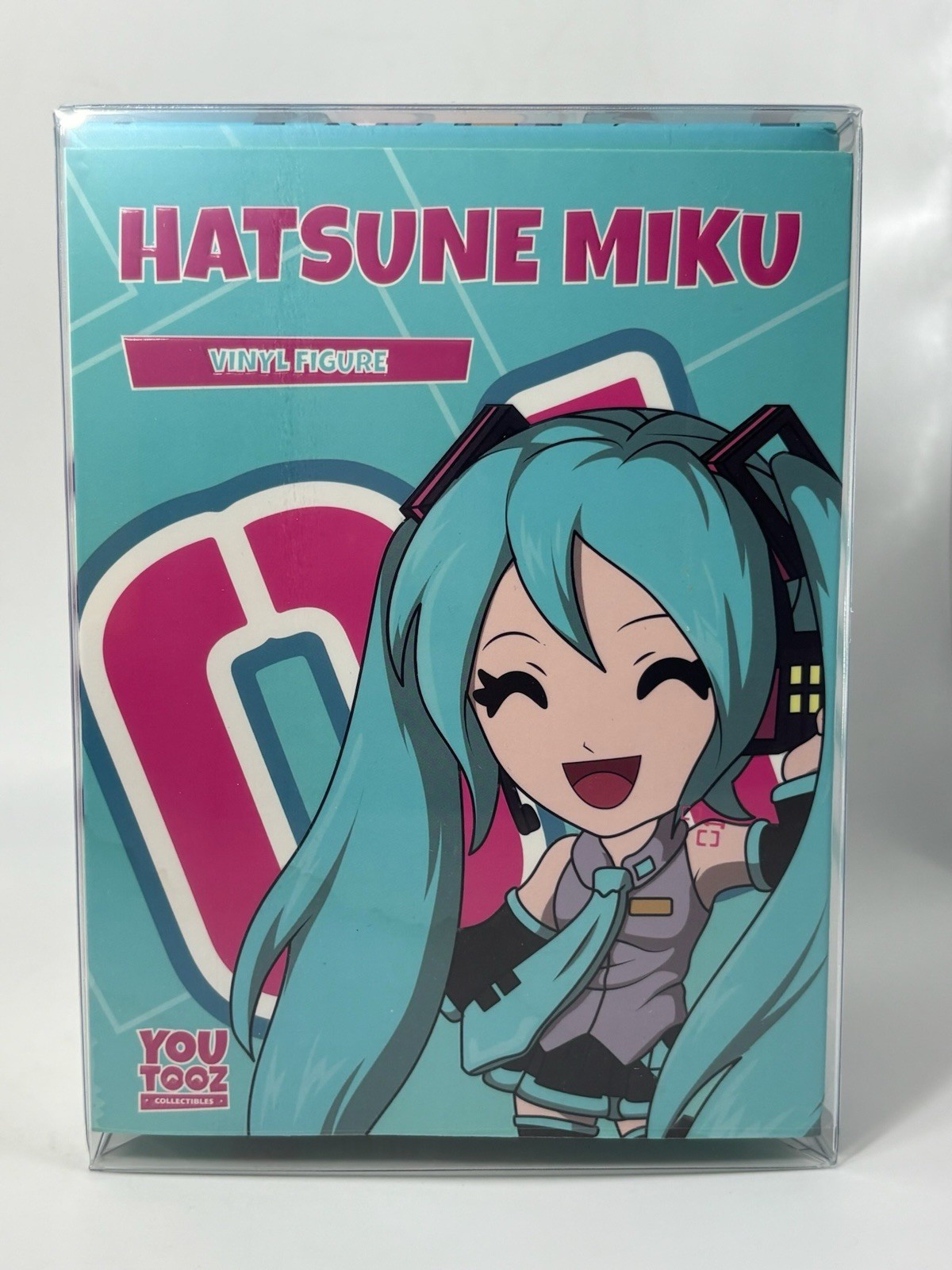 Hatsune Miku Youtooz #370 - Box Wear - W/ Protector