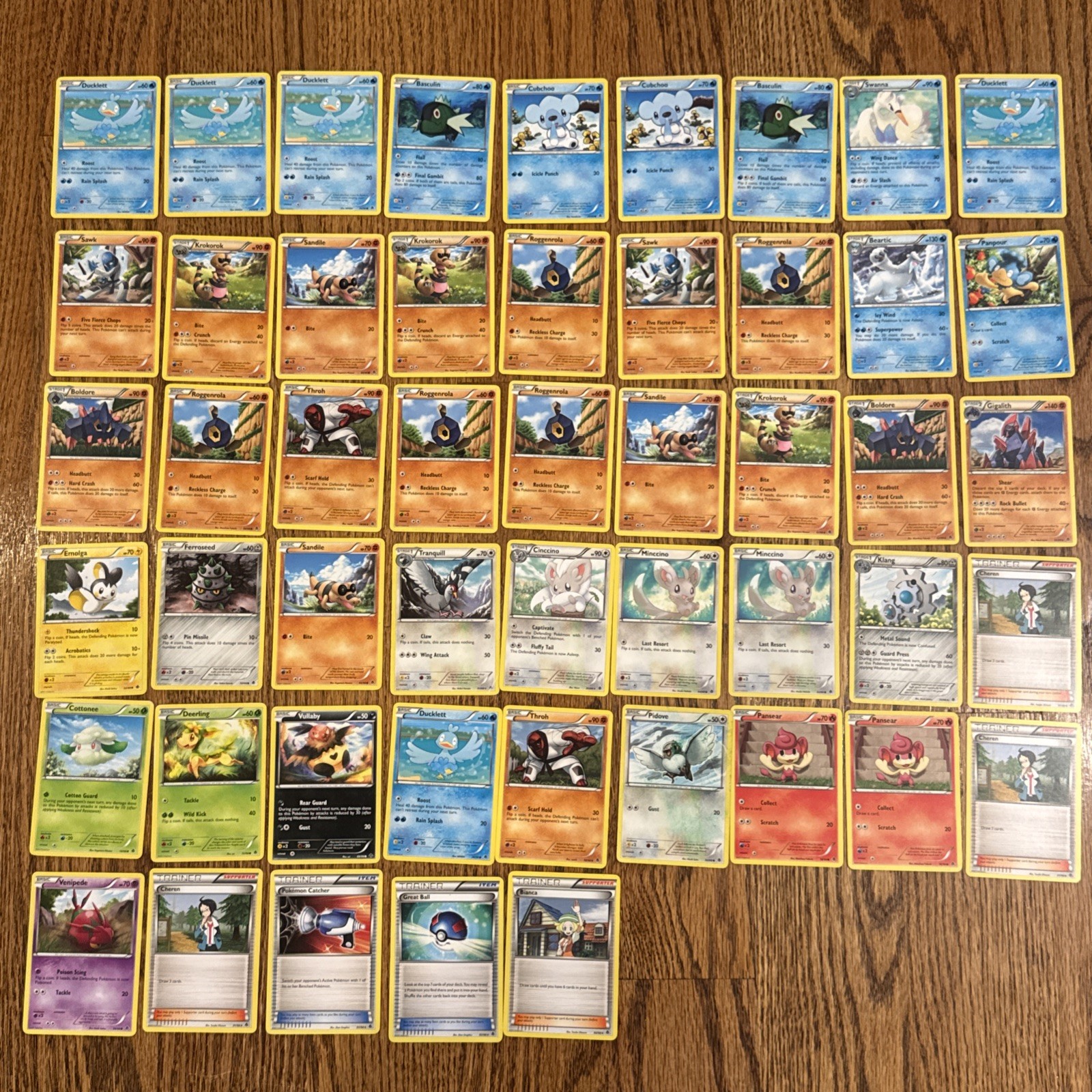 50 Pokemon Card Lot 2011 Emerging Powers Black & White 98 Binder Starter