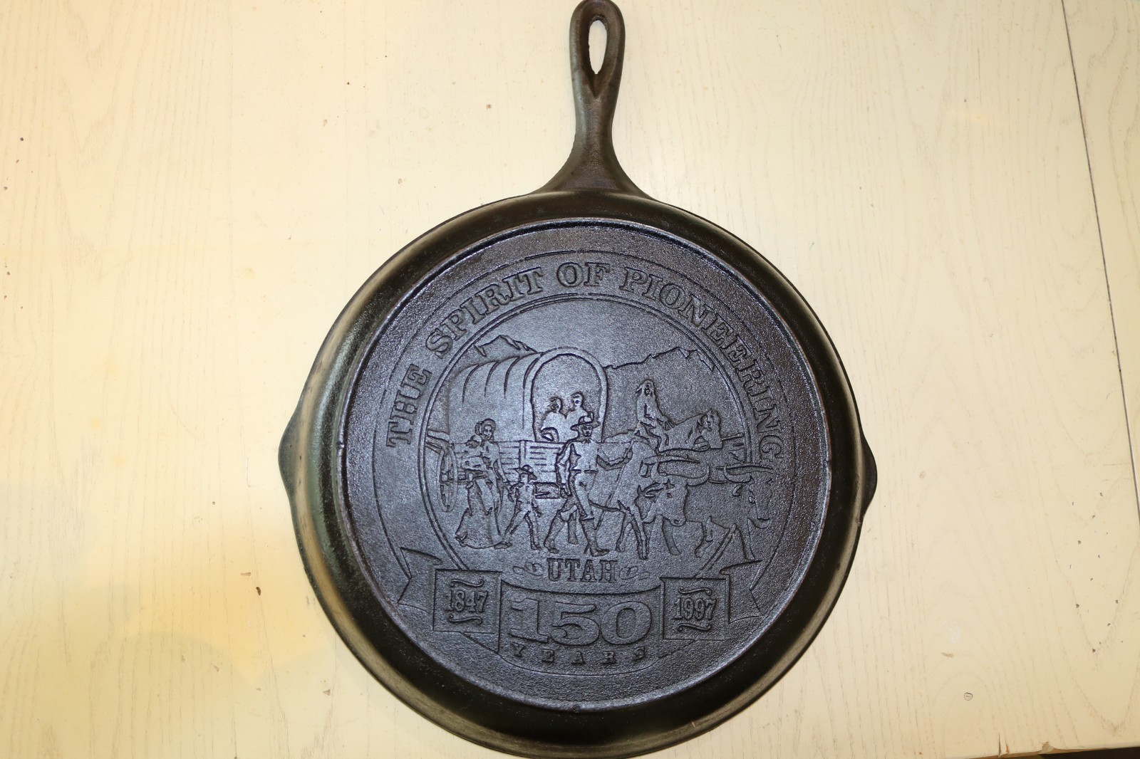 Vintage Lodge Cast Iron Commemorative Skillet Spirit Of Pioneering UTAH1847-1997