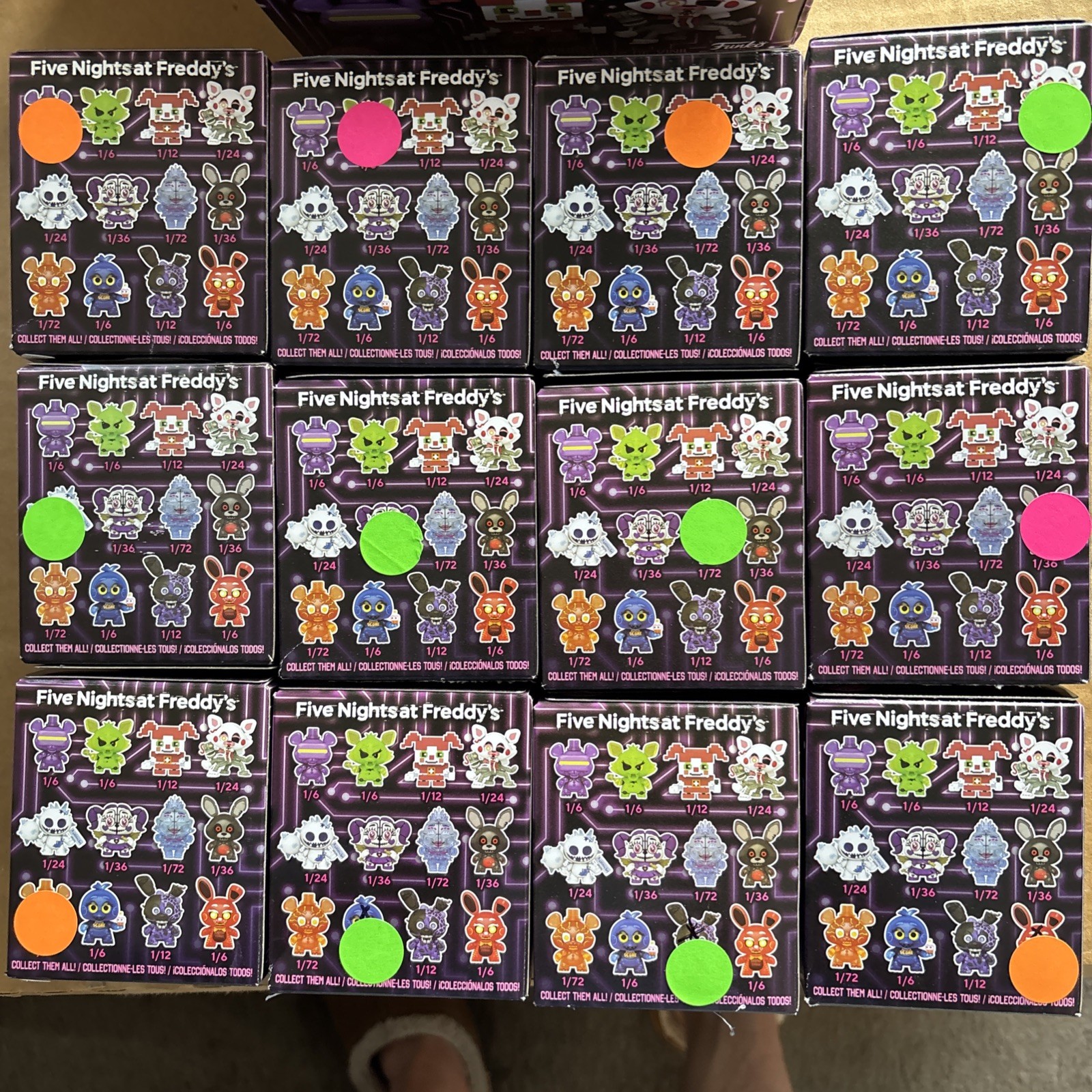LOT OF 12 Funko Mystery Minis Five Nights at Freddy's w Display Case Please Read