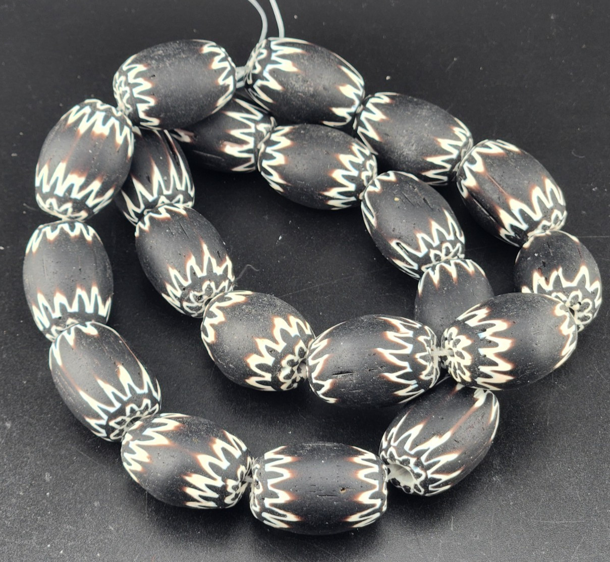 vintage ventian style african chevron beads 22mm beutifull beads