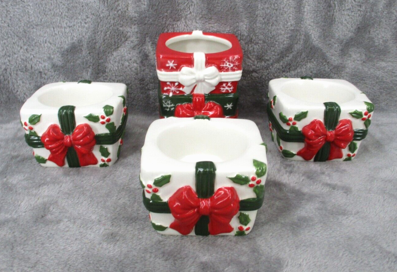 Yankee Candle Tealight Holder Set Present Holly Berry Porcelain Christmas Holida