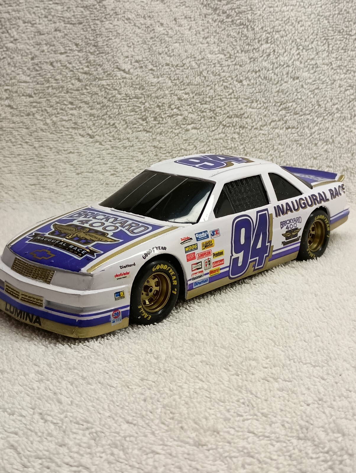 Racing Champions 1994 Brickyard 400 Inaugural Coin Bank/Car & HIGH TECH Cards 