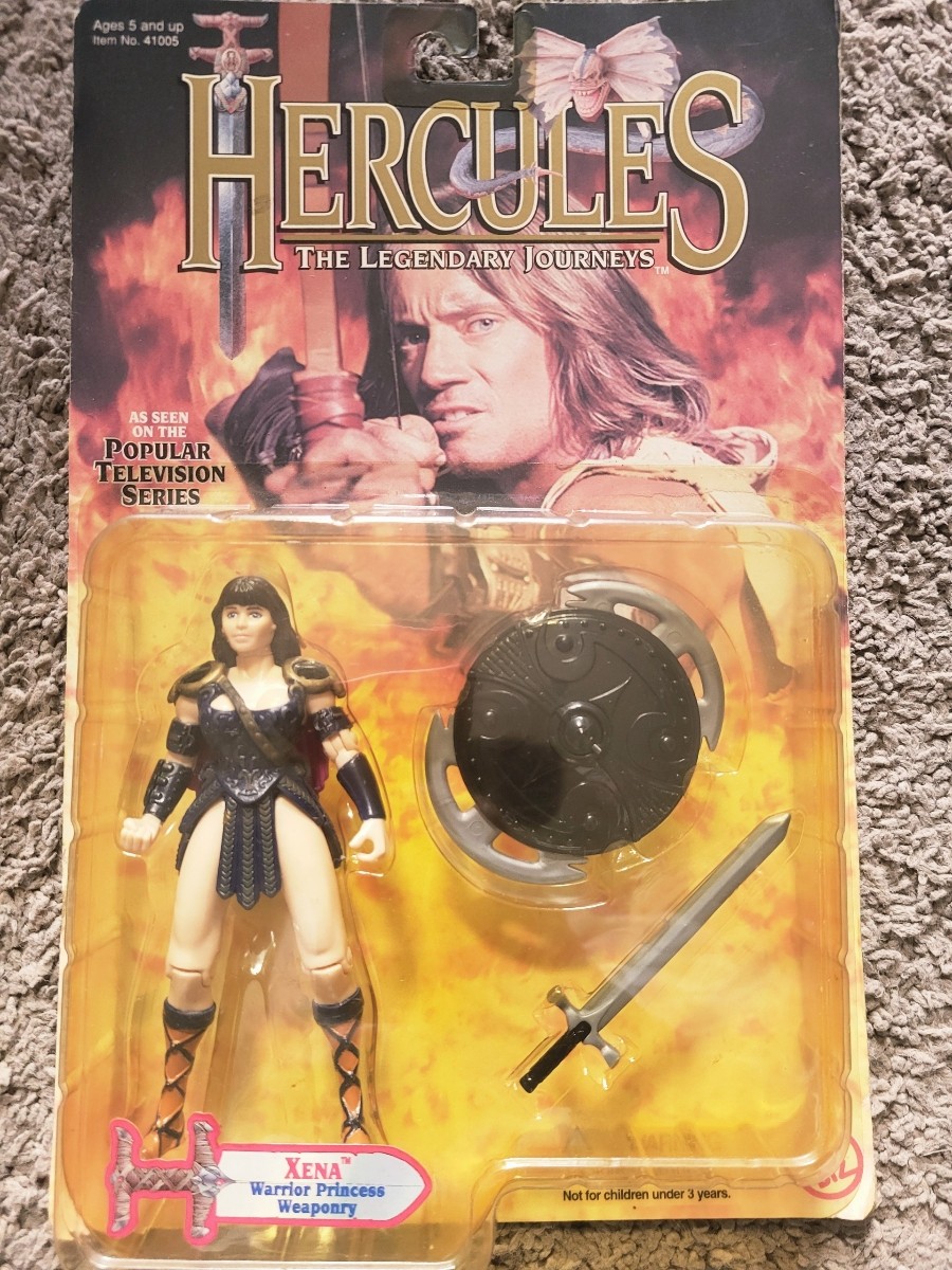 Toy Biz Xena Action Figure 1995 with Sword and Shield Vintage Science Fiction