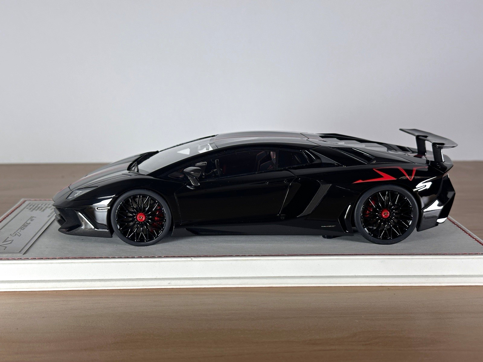 Dino Model DM 1/18 Lamborghini Aventador LP750 SV Nero Aldebaran Limited 30