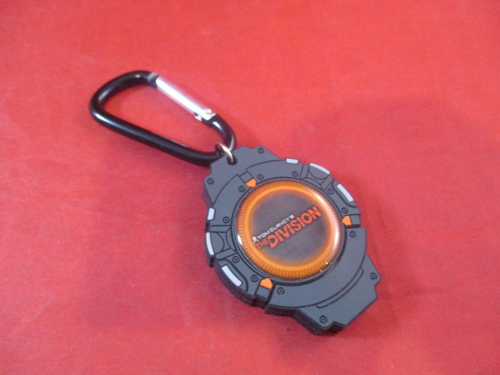 Tom Clancy's The Division PS4 Xbox One PC Promo Clip-On Carabiner Rubber Charm