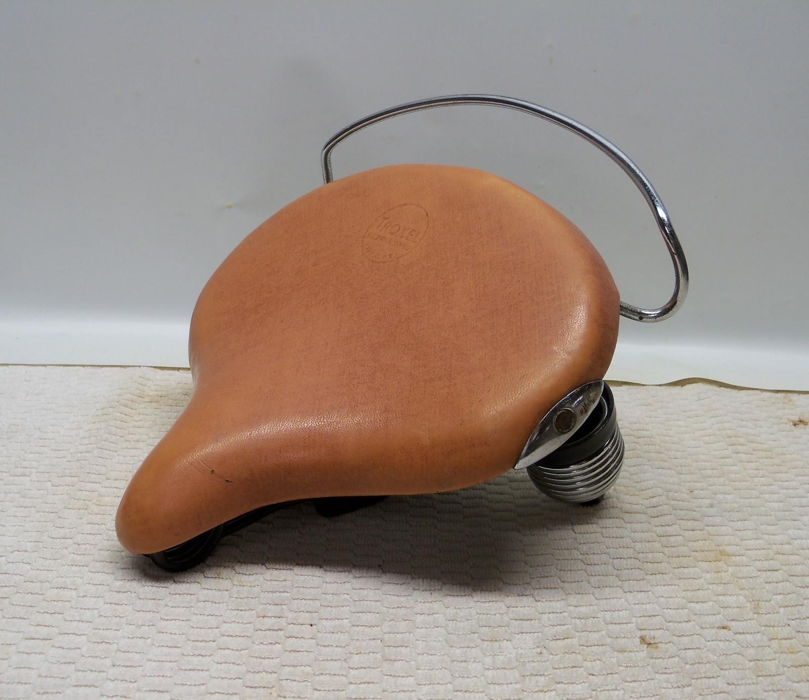 TROXEL Seat off 26\