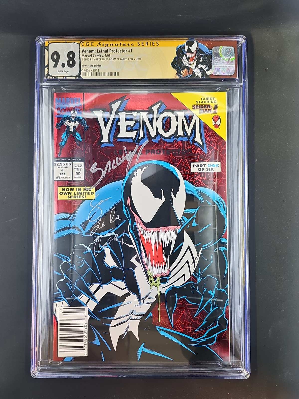 Venom Lethal Protector #1 ~ Newsstand ~ CGC SS 9.8 ~ Sam De La Rosa Mark Bagley