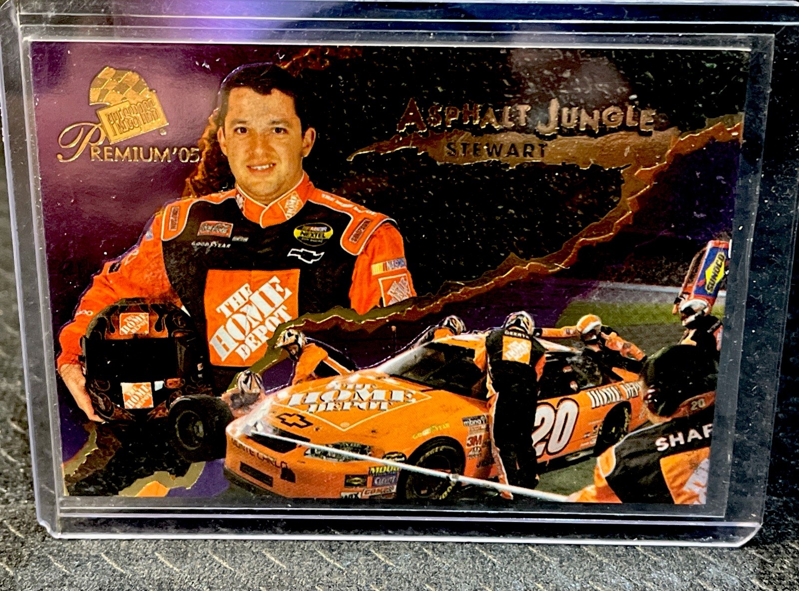 NASCAR Tony Stewart [AJ 5/6] Monte Carlo #20 / card in plastic / HomeDepot NICE
