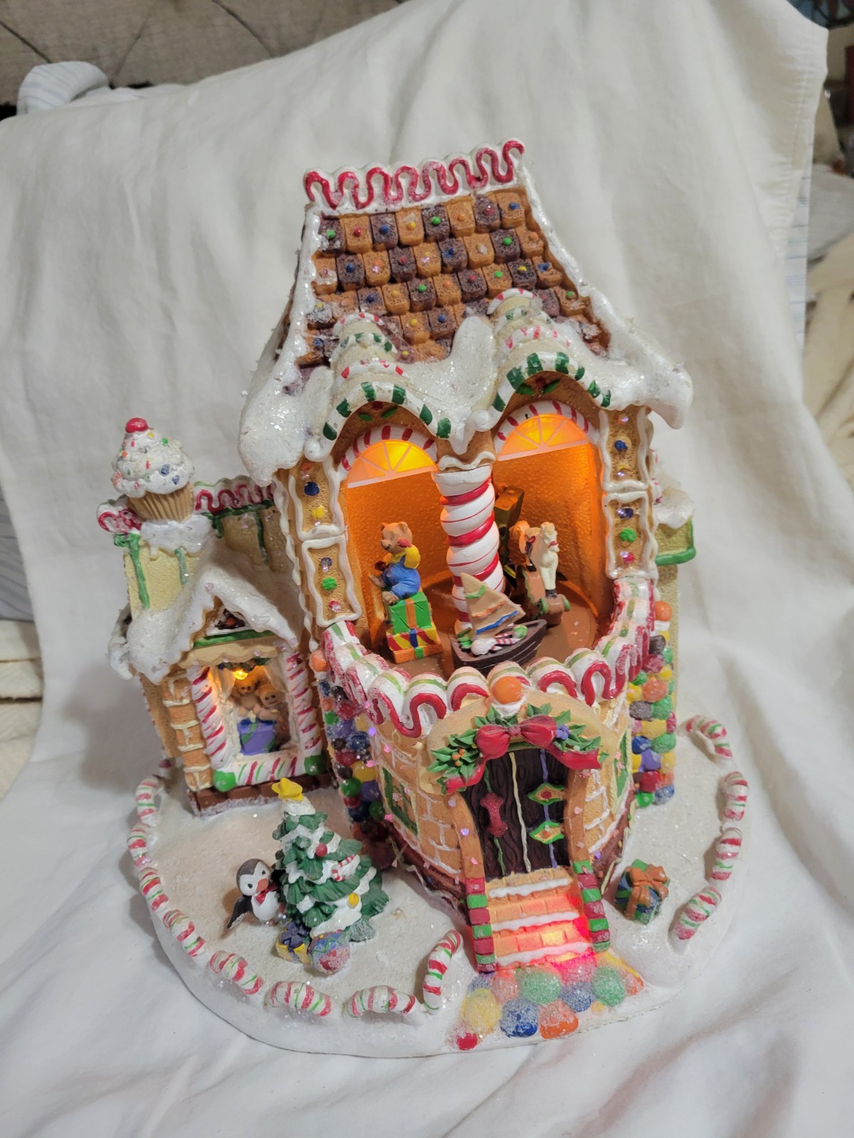 VNTG 1990s Fiber Optic Christmas Gingerbread House Lighted House11 1/2\