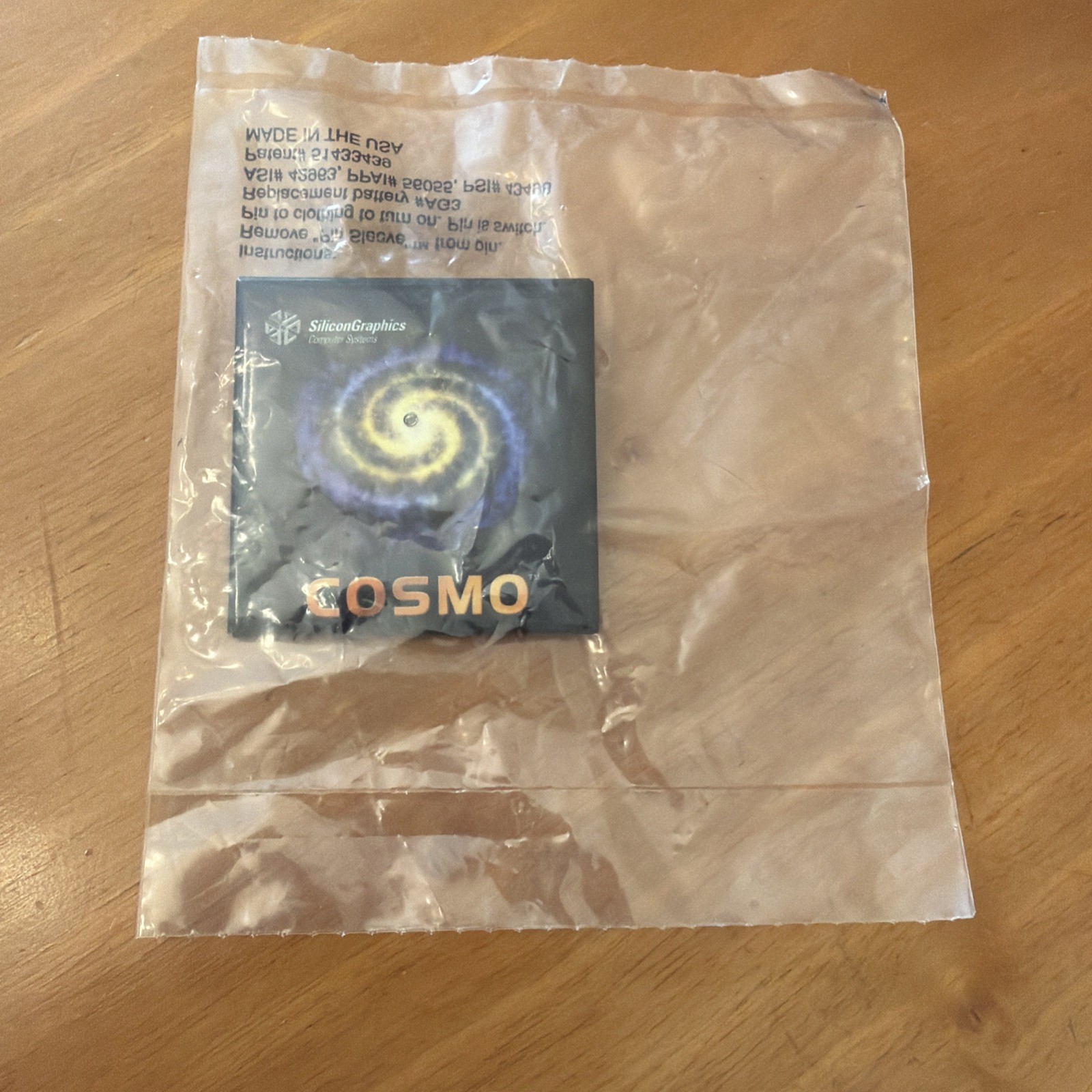 Vintage Silicon Graphics SGI COSMO Lighted Pin Badge Computer Graphics Promo