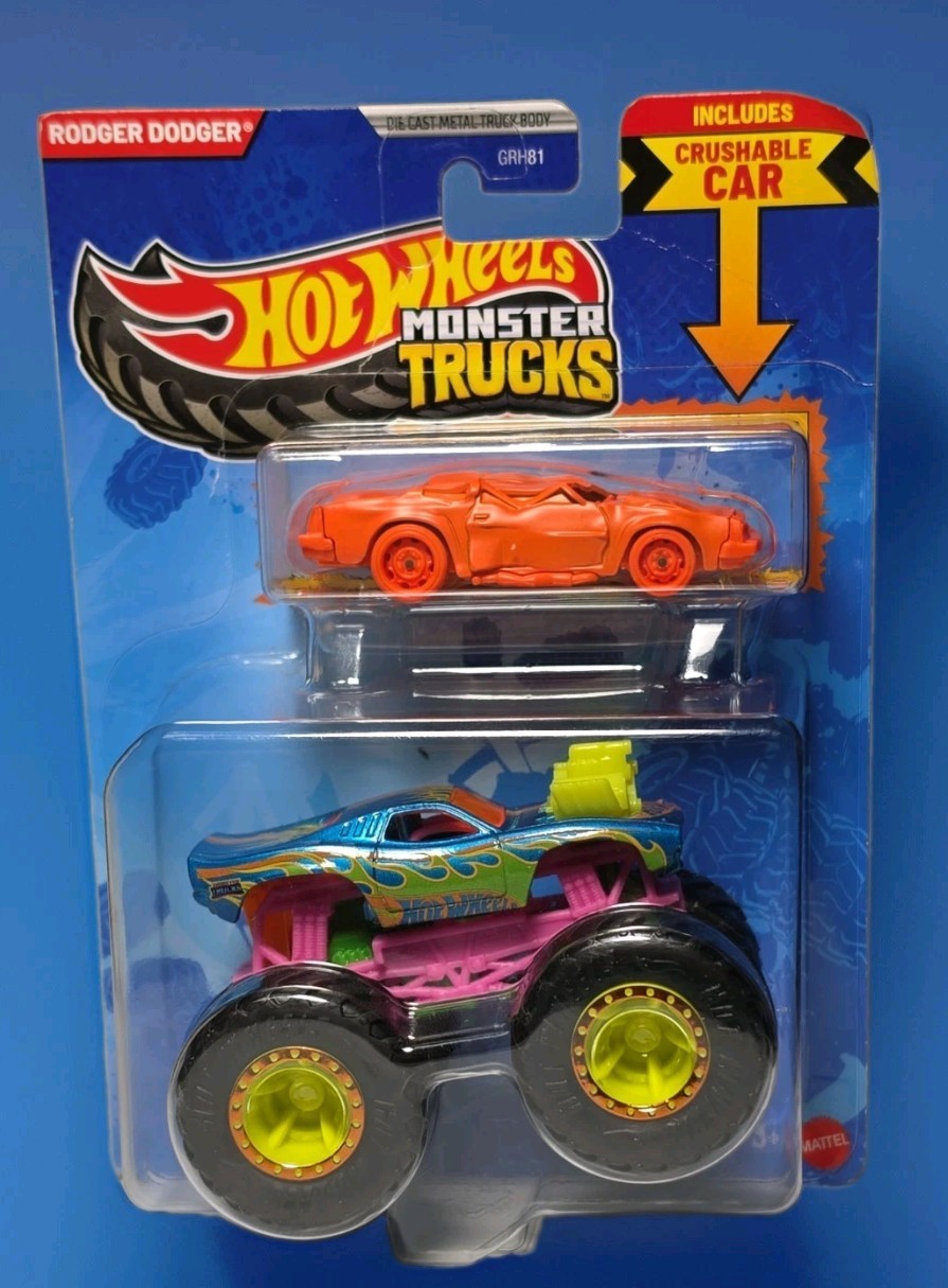 2022 Hot Wheels Monster Trucks Rodger Dodger Crushable Car Speed Bump Diecast