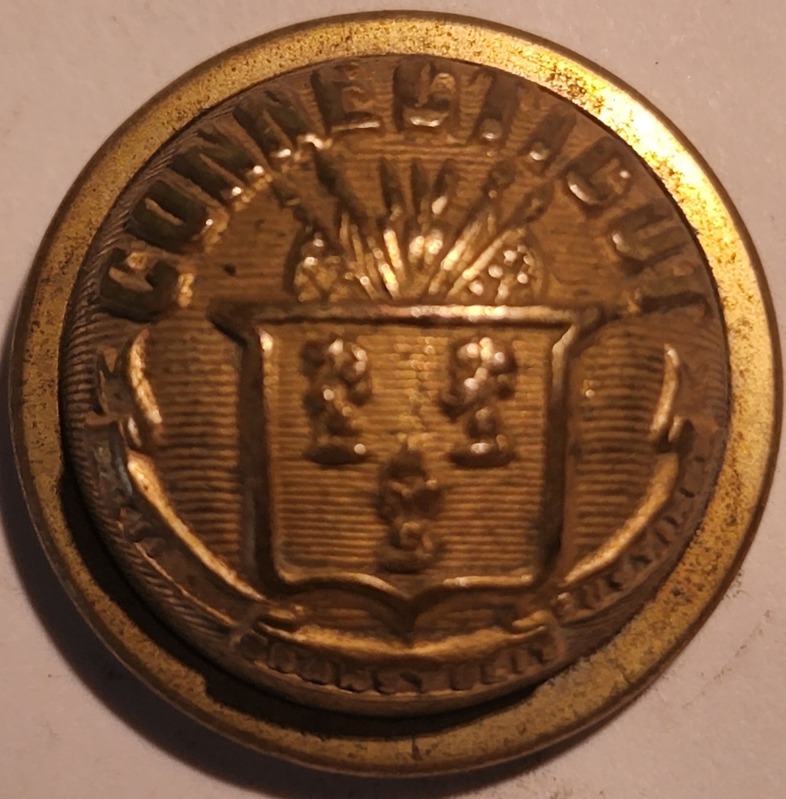 Post CVIL WAR CONNECTICUT OFFICERS COAT BUTTON 22.5mm  BUTTON