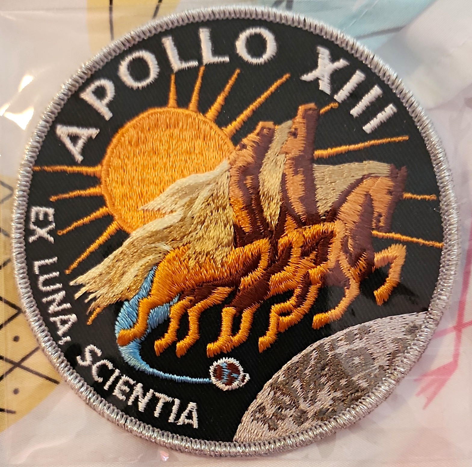 Apollo XIII Ex Luna Scientia Embroidered NASA Mission Patch AS13UNK1 Rare