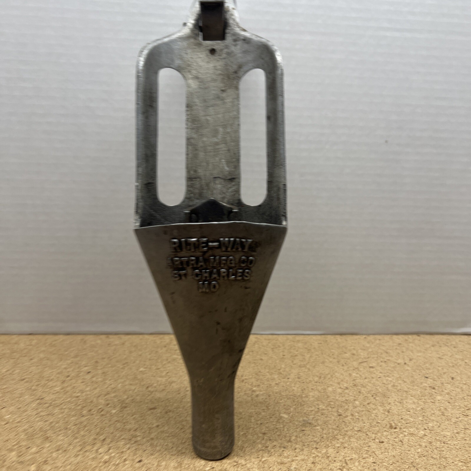 Vintage Rite-way Oil Gun