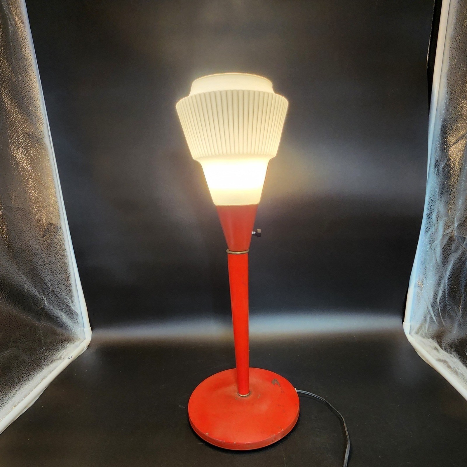 Vintage Gerald Thurston Lightolier  Red White MCM Atomic Torchere Table Lamp