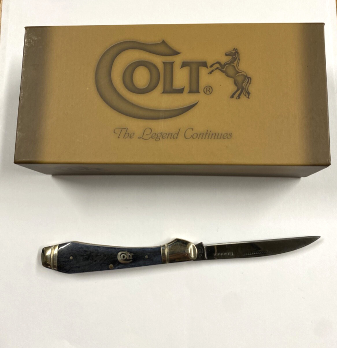 Colt Knife CT694- New in Box-Collectible Item