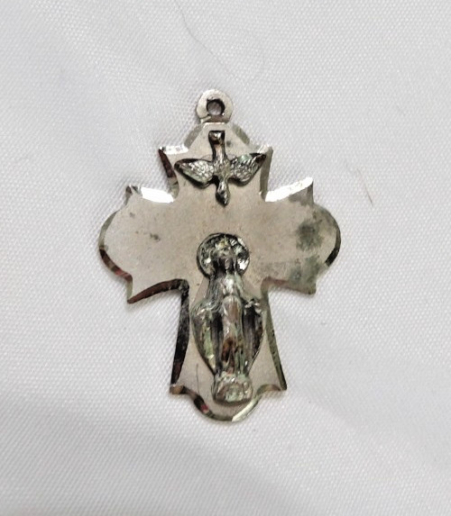 VINTAGE STERLING SILVER 4 WAY CROSS MEDAL CATHOLIC PENDANT CHAPEL EUC