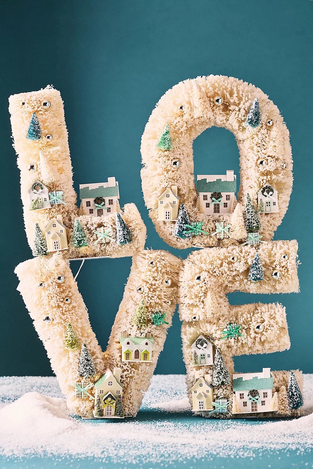Anthropologie Festive Sisal Light-Up Diorama Christmas “LOVE” New In Box